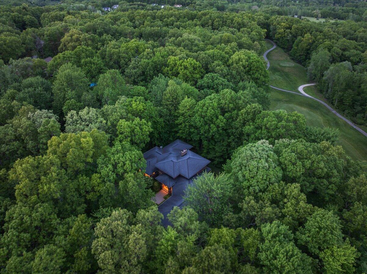 4166 Mystic Oak Court NE Grand Rapids MI 49525