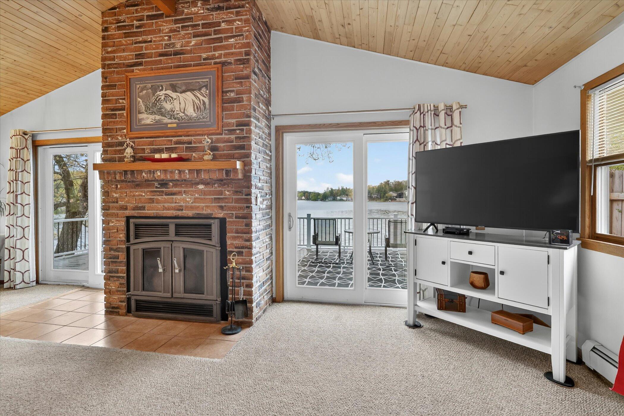 8412 Brower Lake Drive NE Rockford MI 49341