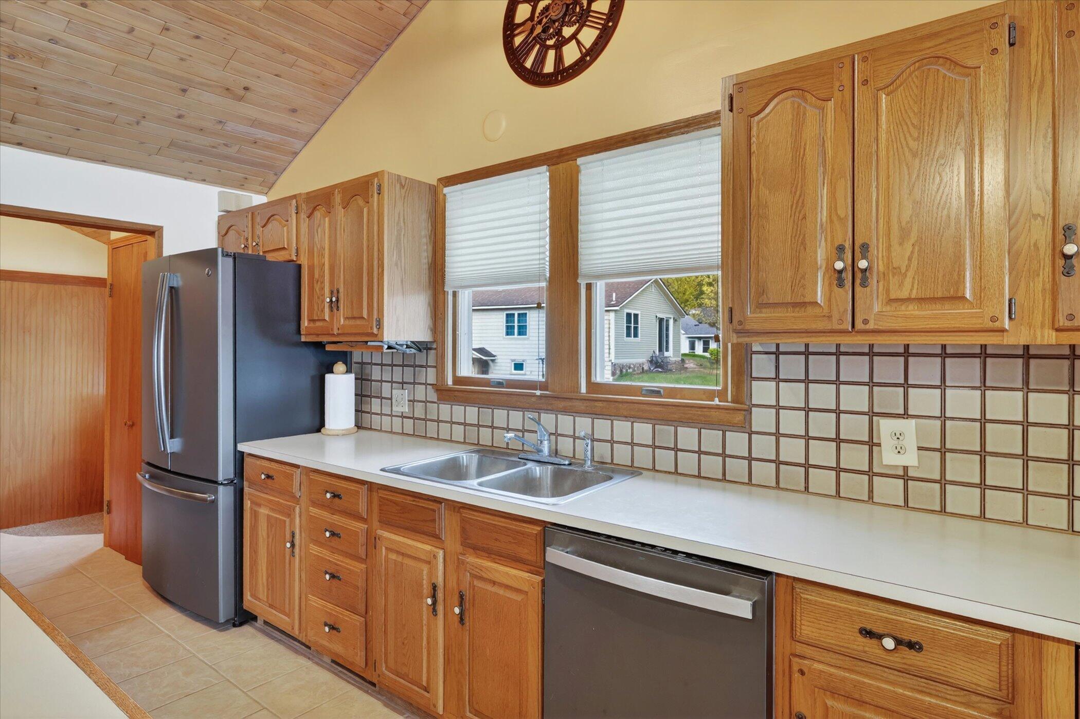8412 Brower Lake Drive NE Rockford MI 49341