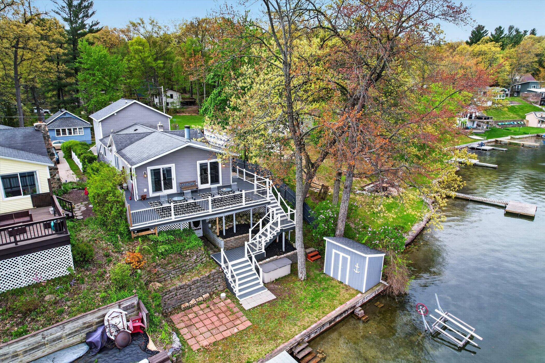 8412 Brower Lake Drive NE Rockford MI 49341