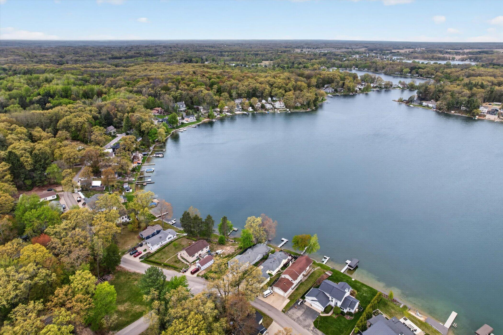 8412 Brower Lake Drive NE Rockford MI 49341