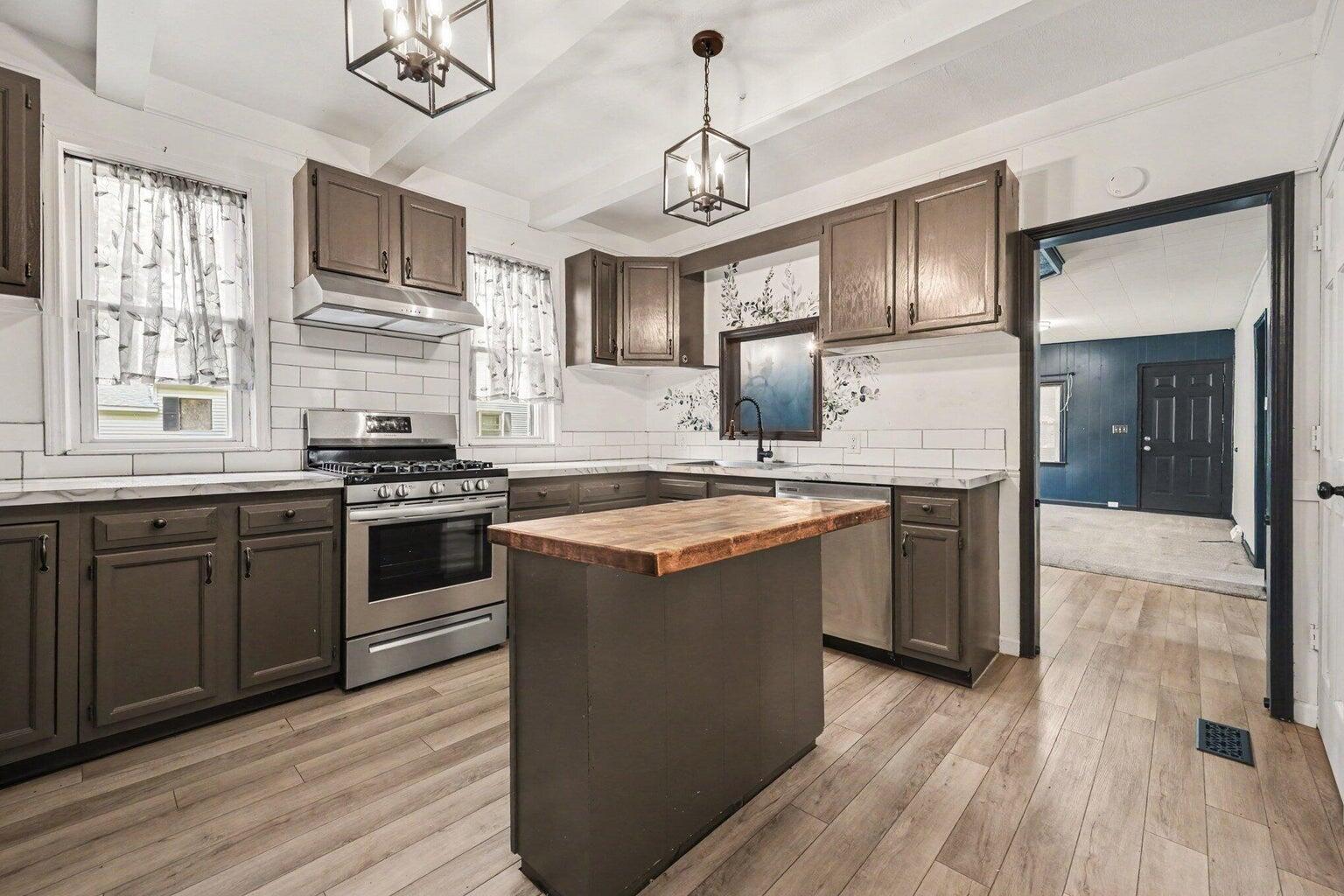840 Spencer Street NE Grand Rapids MI 49505
