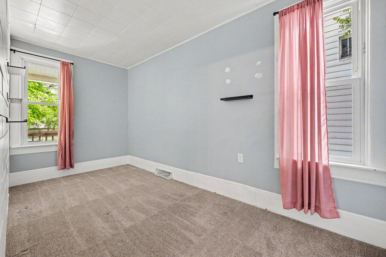 840 Spencer Street NE Grand Rapids MI 49505