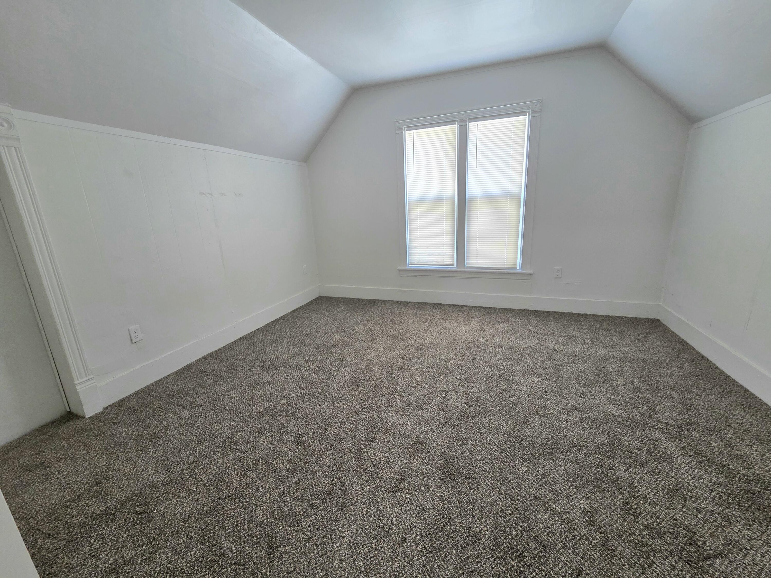 1119 Pine Street Muskegon MI 49442