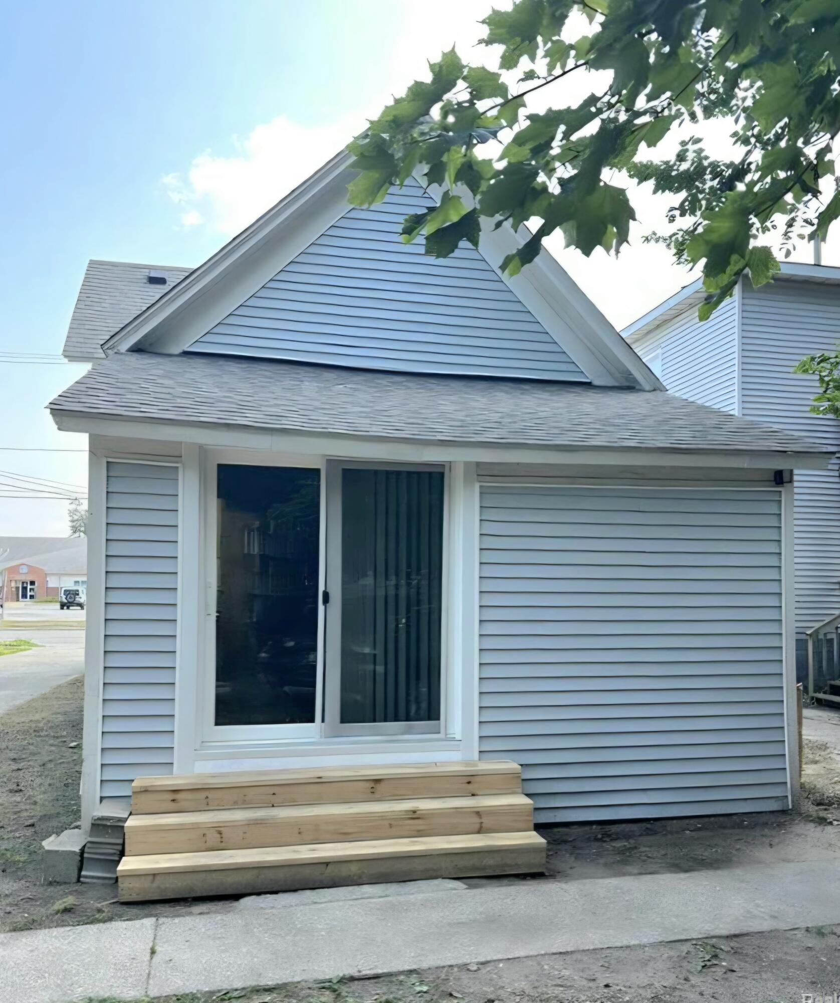 1119 Pine Street Muskegon MI 49442