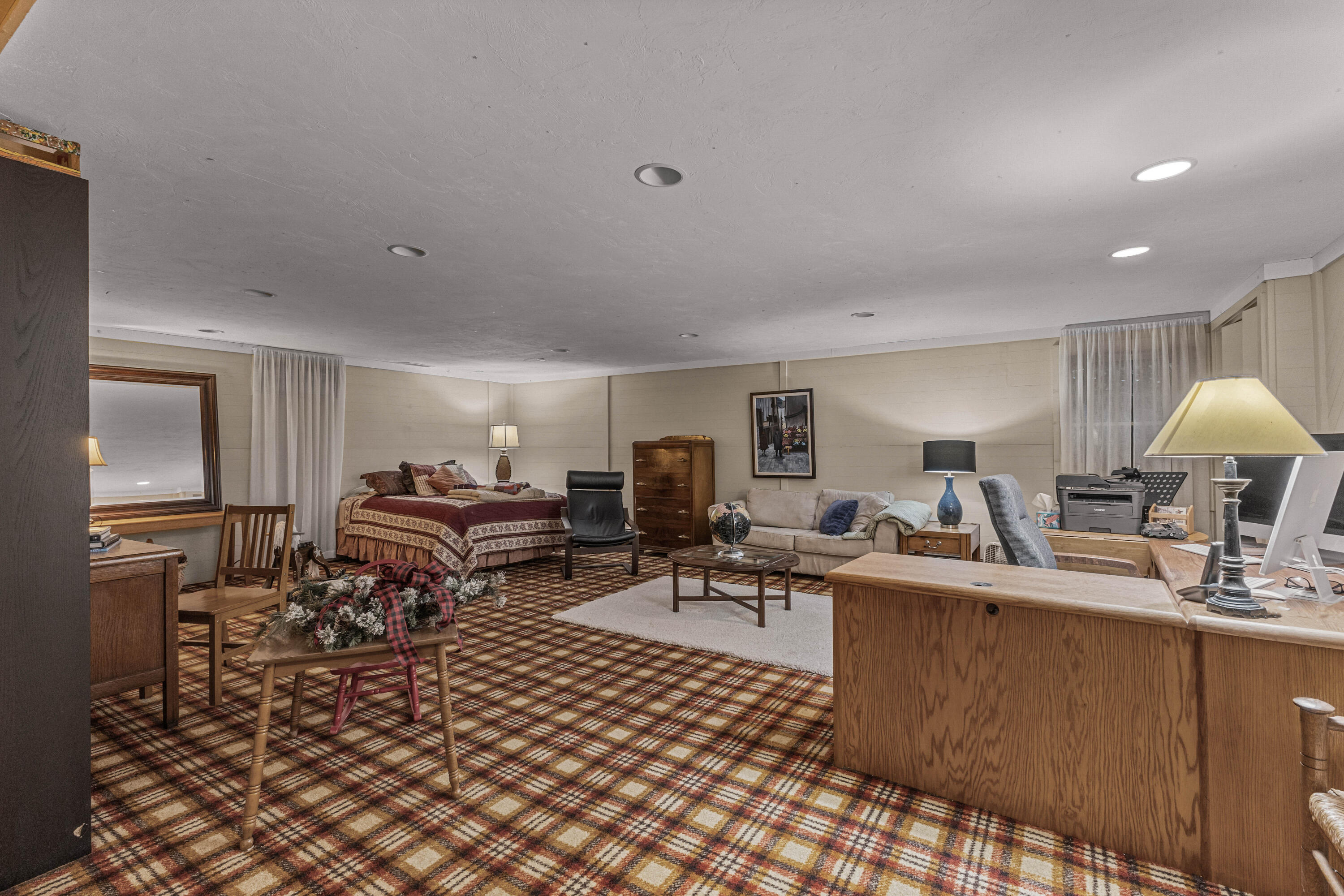 12879 Lakeshore Drive Grand Haven MI 49417