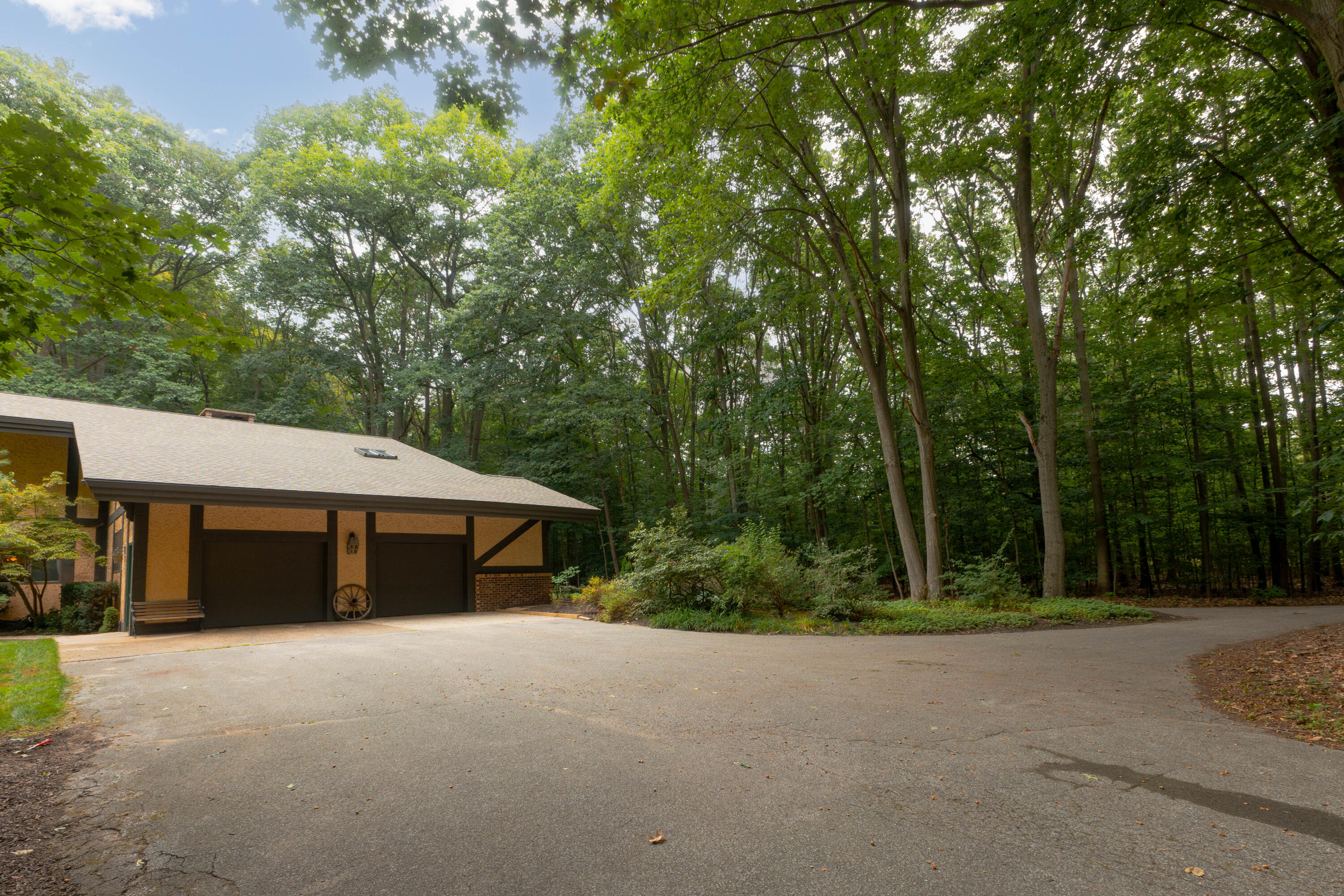 12879 Lakeshore Drive Grand Haven MI 49417