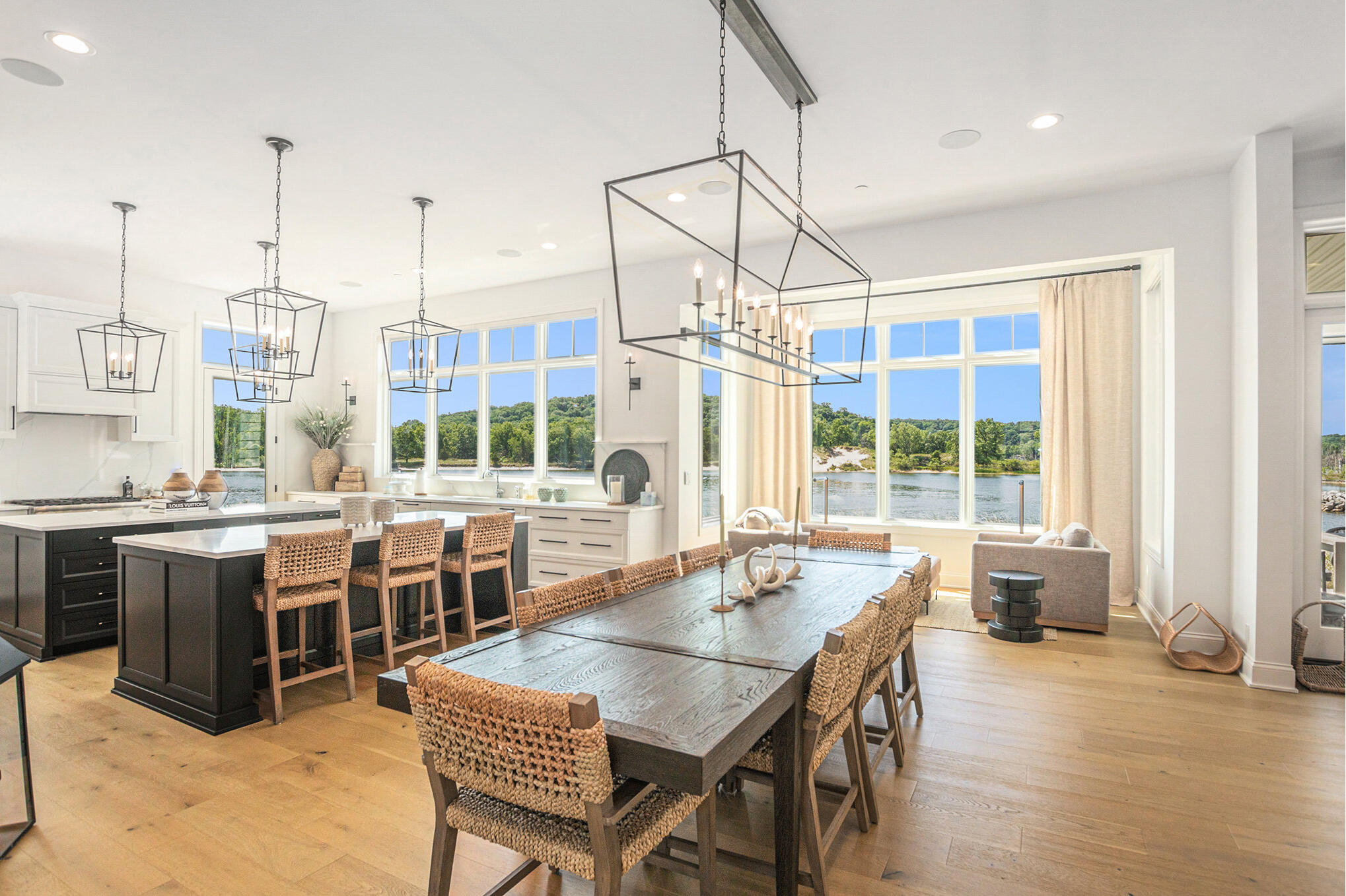 6736 Saugatuck Beach Road Saugatuck MI 49453