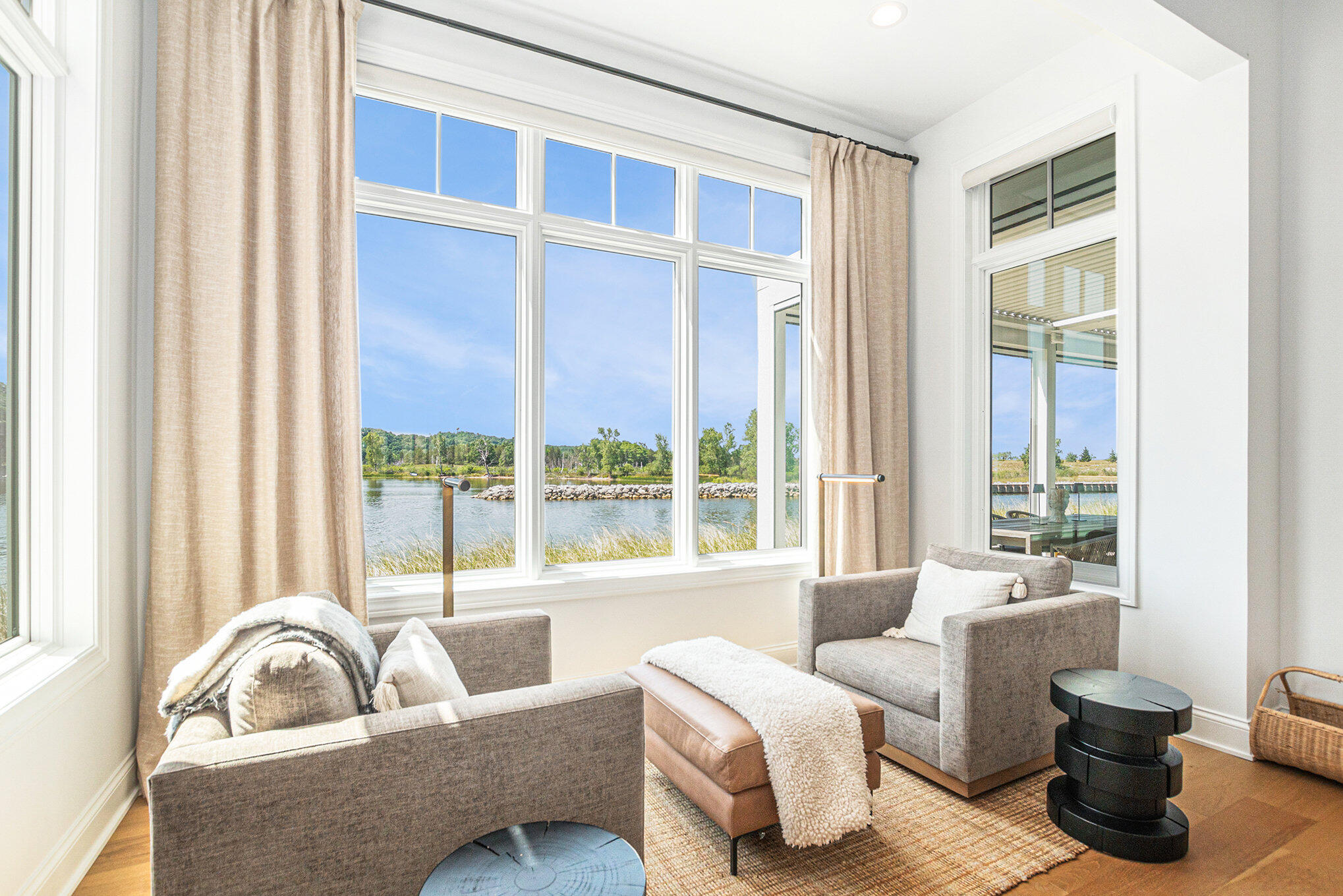 6736 Saugatuck Beach Road Saugatuck MI 49453