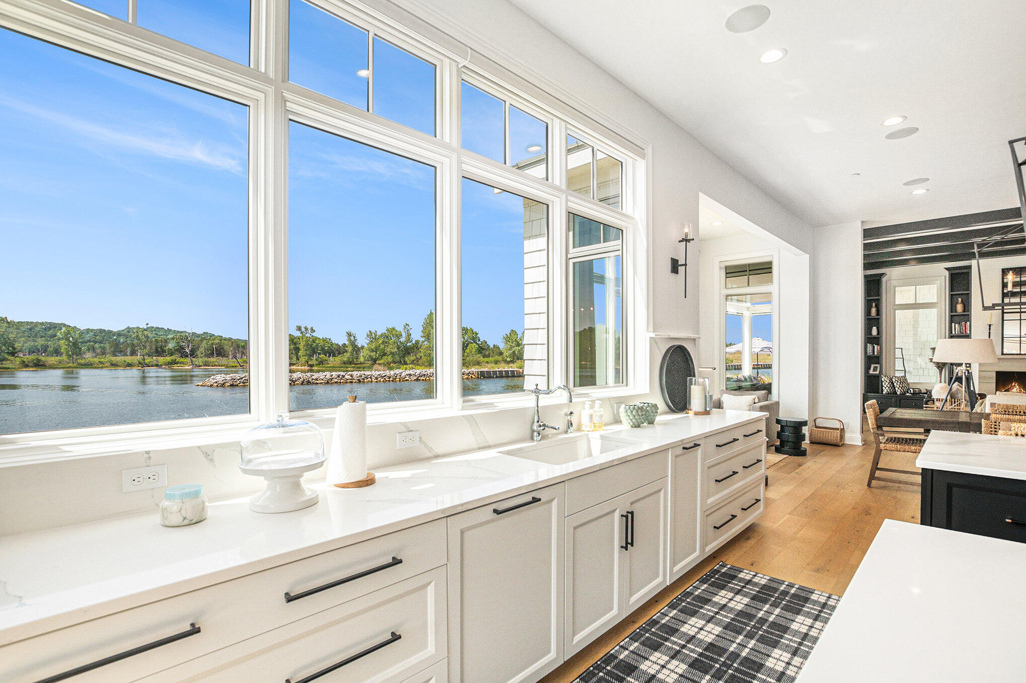 6736 Saugatuck Beach Road Saugatuck MI 49453