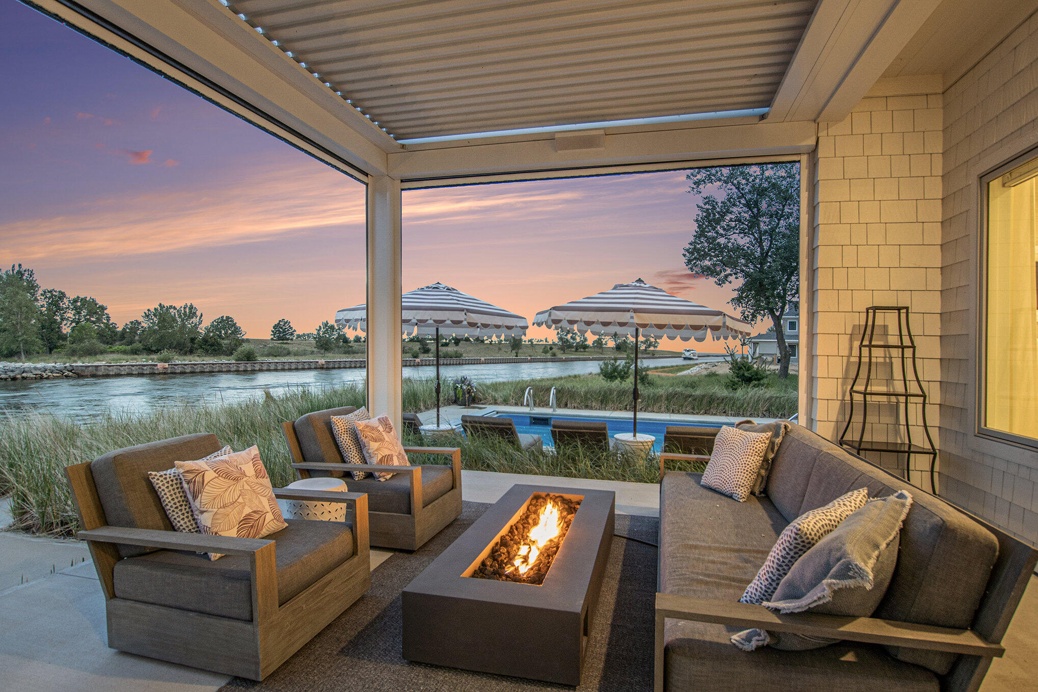 6736 Saugatuck Beach Road Saugatuck MI 49453