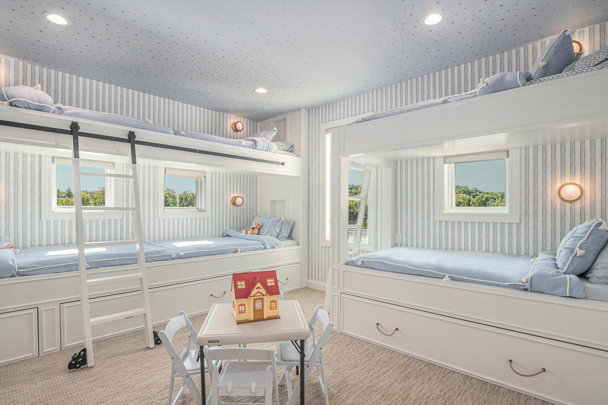 6736 Saugatuck Beach Road Saugatuck MI 49453