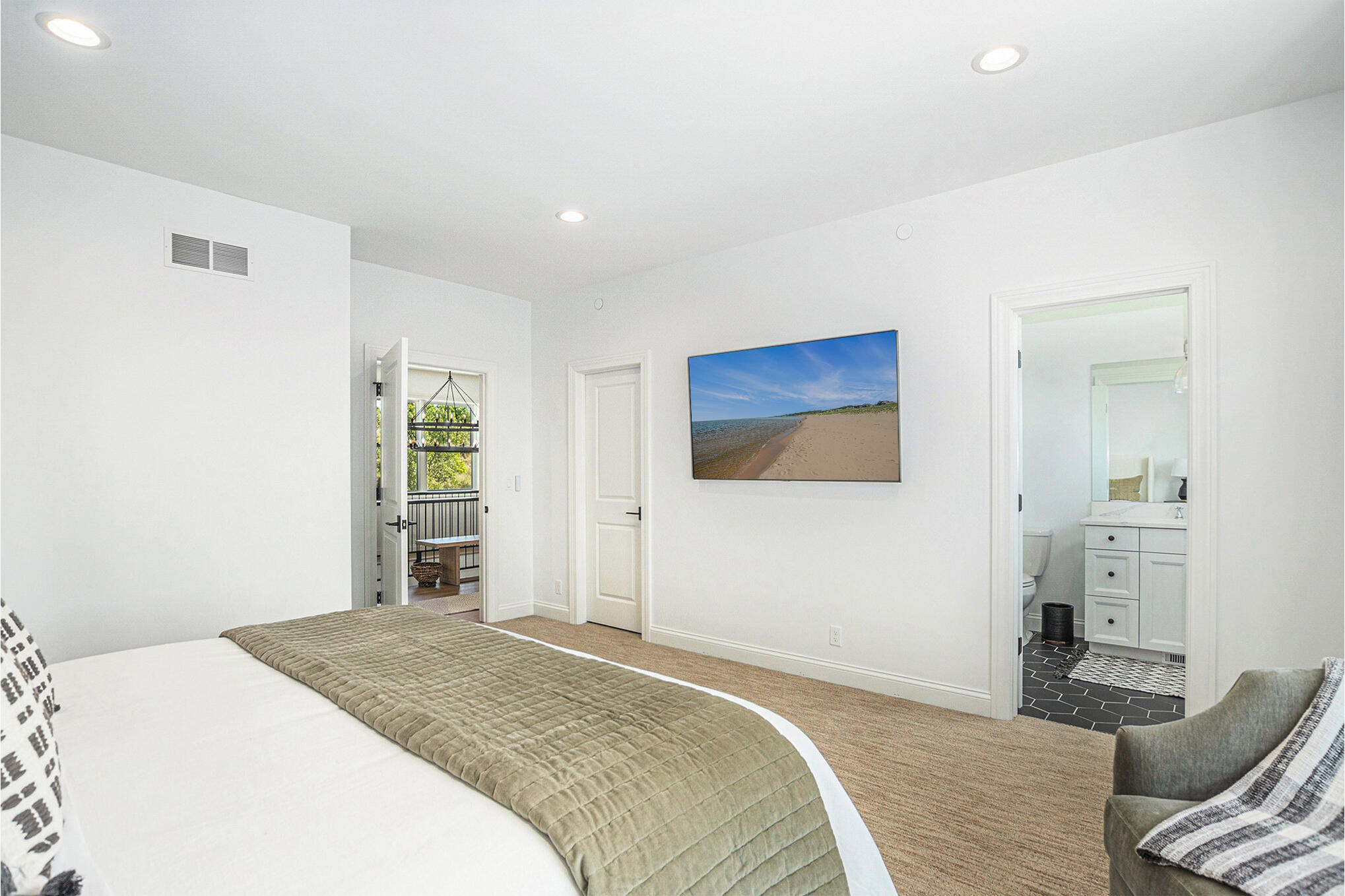 6736 Saugatuck Beach Road Saugatuck MI 49453