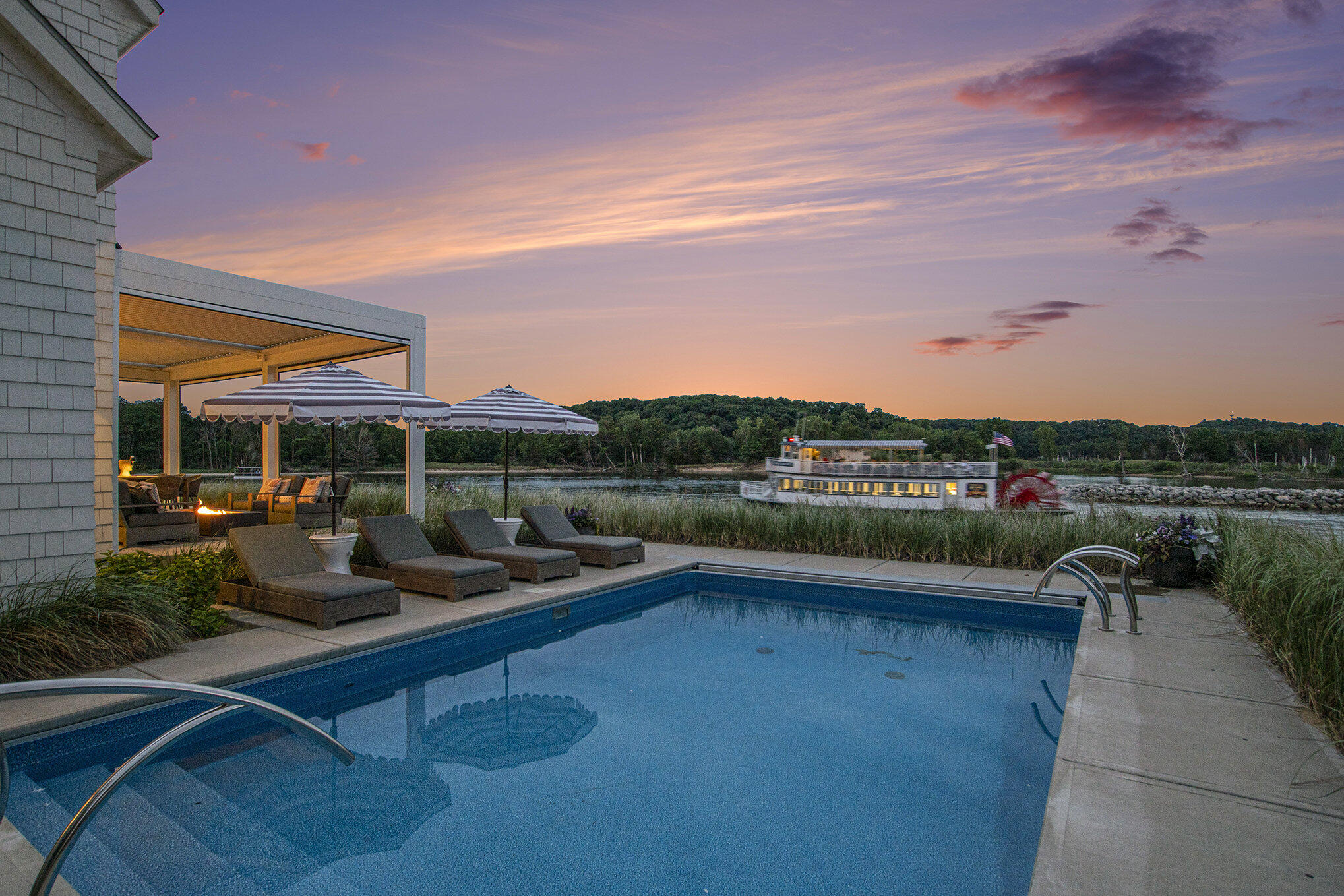 6736 Saugatuck Beach Road Saugatuck MI 49453