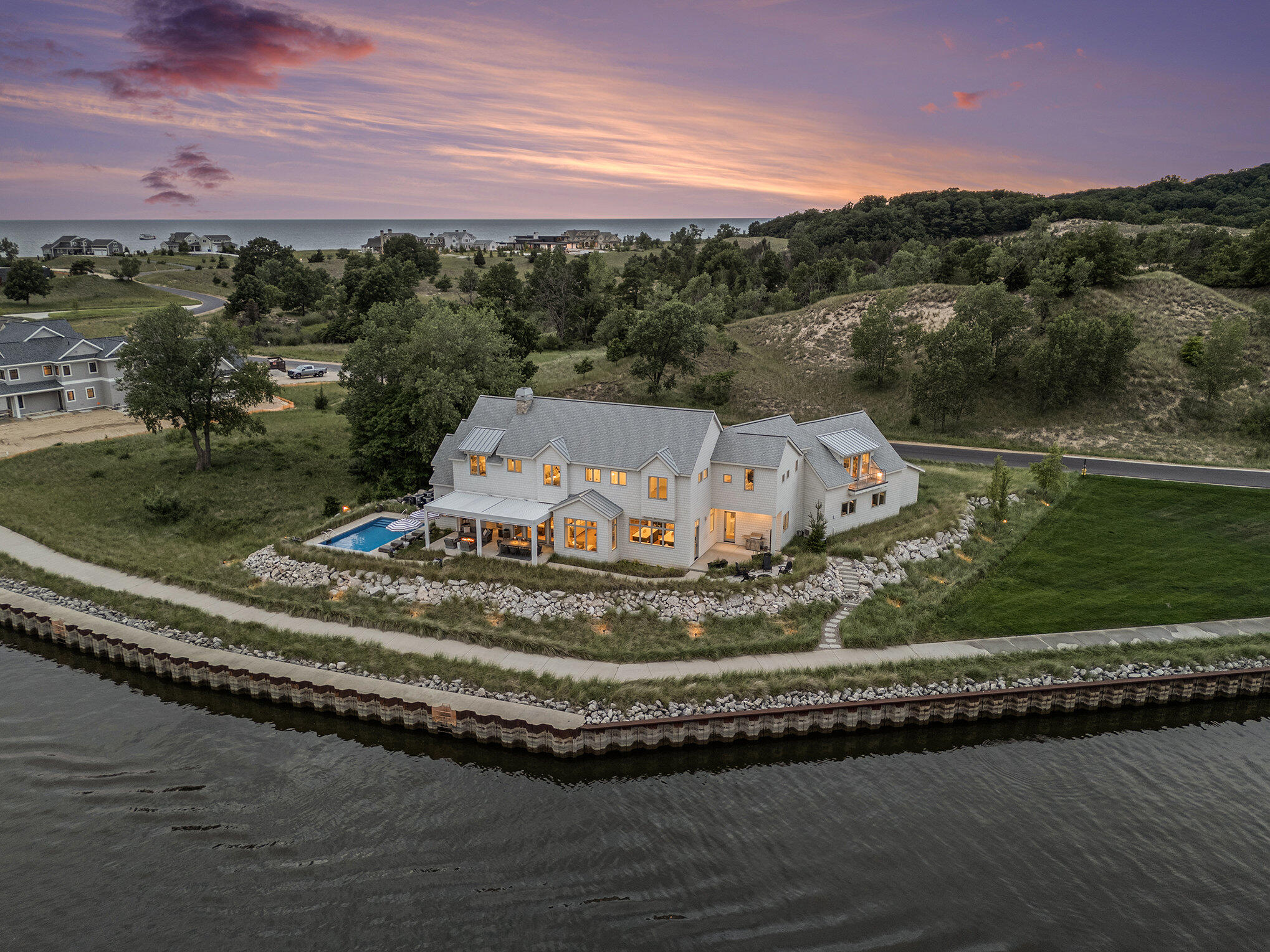 6736 Saugatuck Beach Road Saugatuck MI 49453