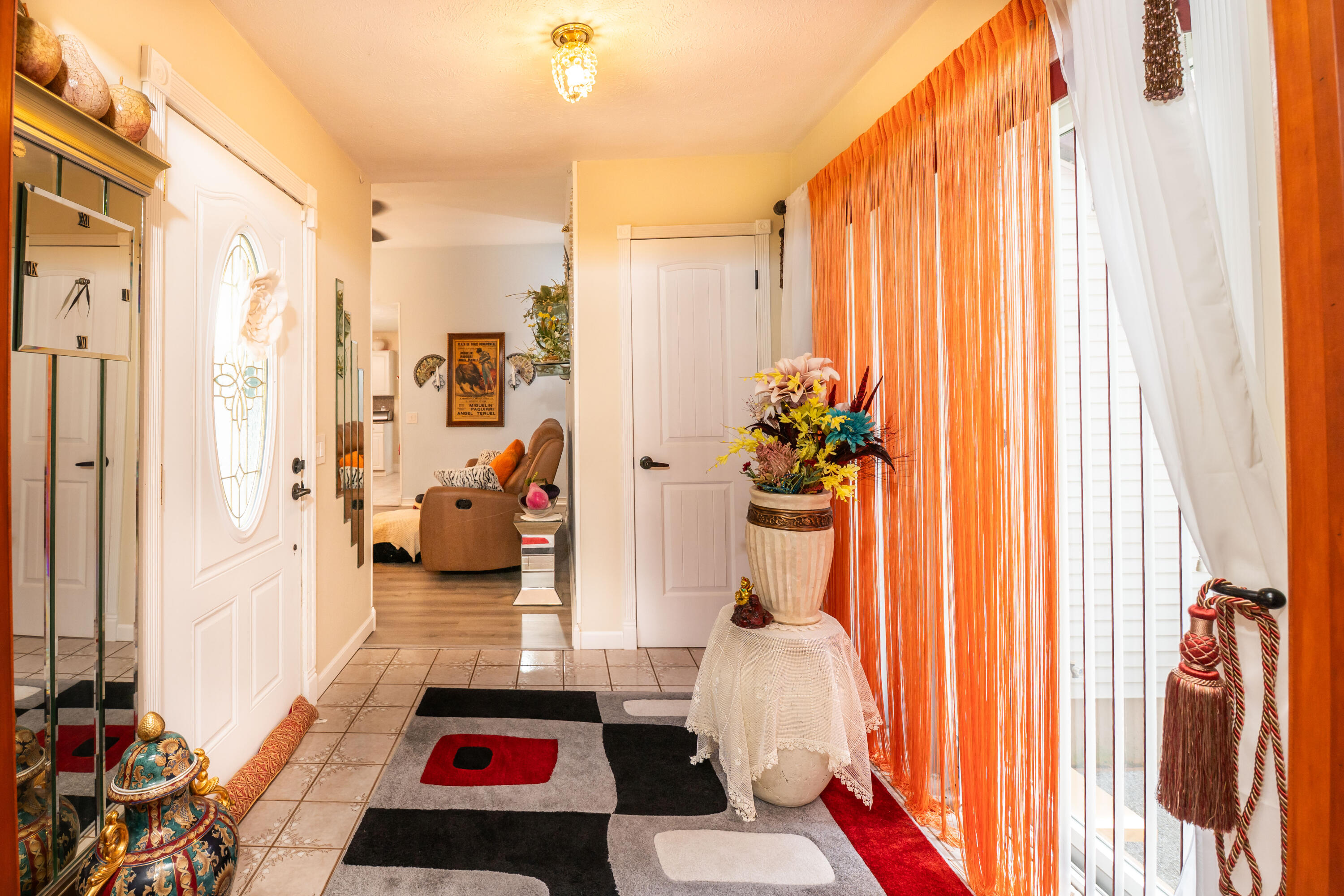 989 NE Mccabe Avenue NE Ada MI 49301
