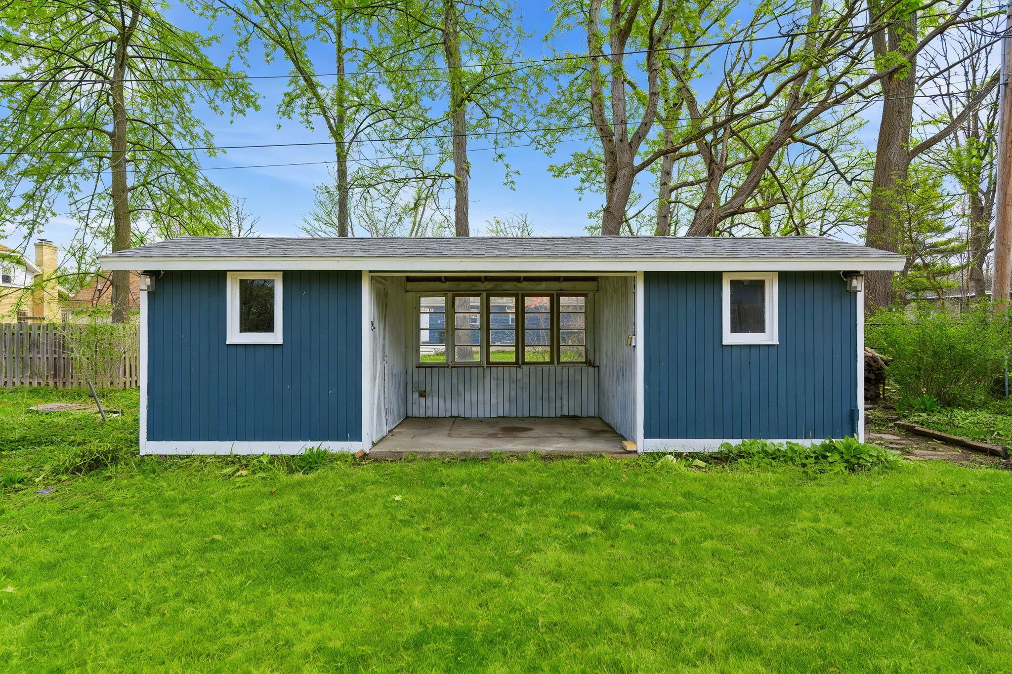 321 S Taylor Street New Buffalo MI 49117