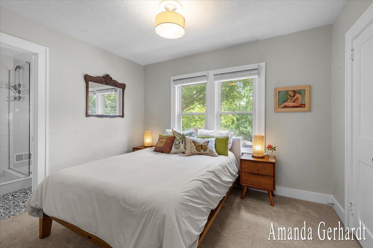 1500 Powers Avenue NW Grand Rapids MI 49504