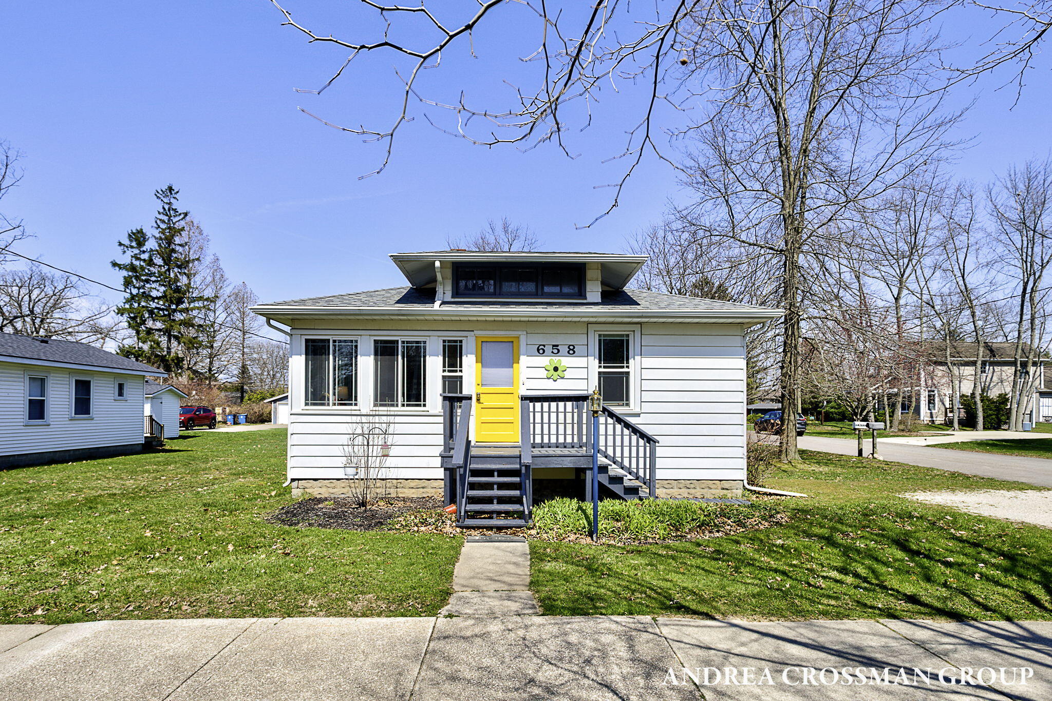 658 Allegan Street Saugatuck MI 49453