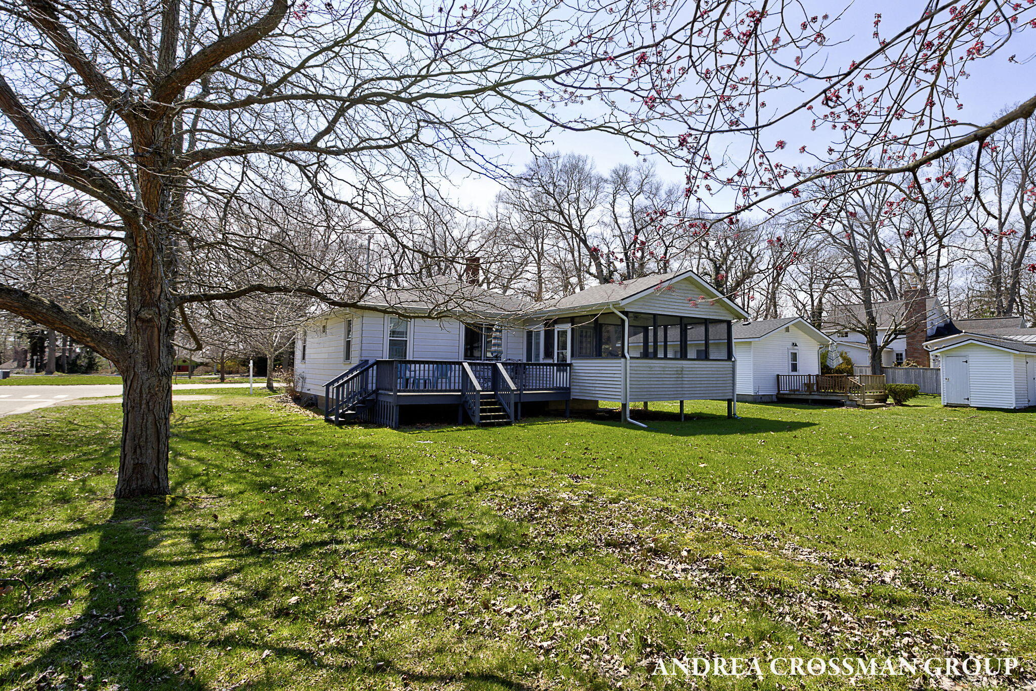 658 Allegan Street Saugatuck MI 49453