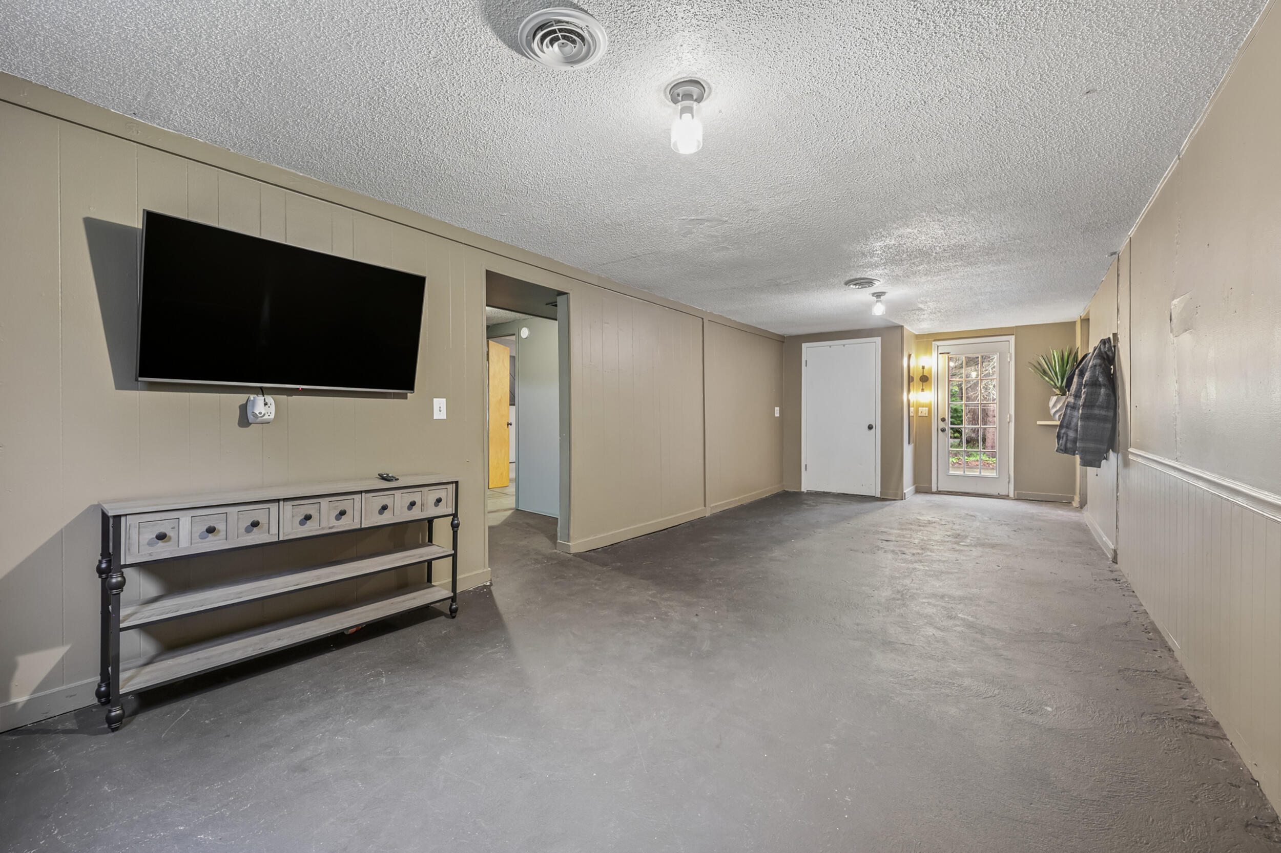 3100 W Giles Road Muskegon MI 49445