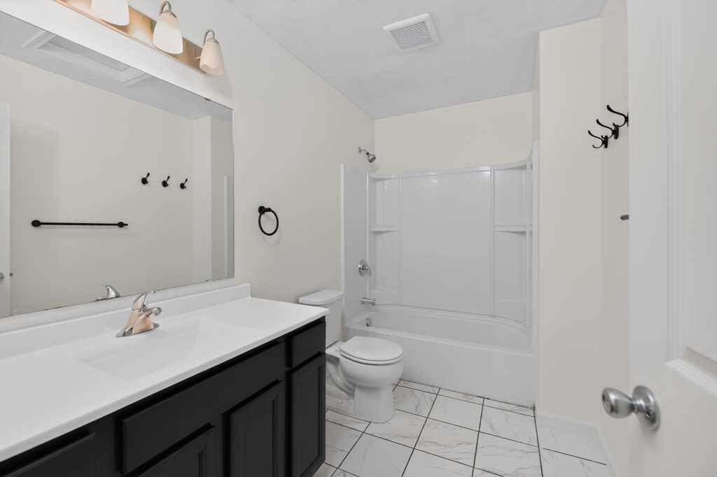 3828 Ryan Woods Circle Allegan MI 49010