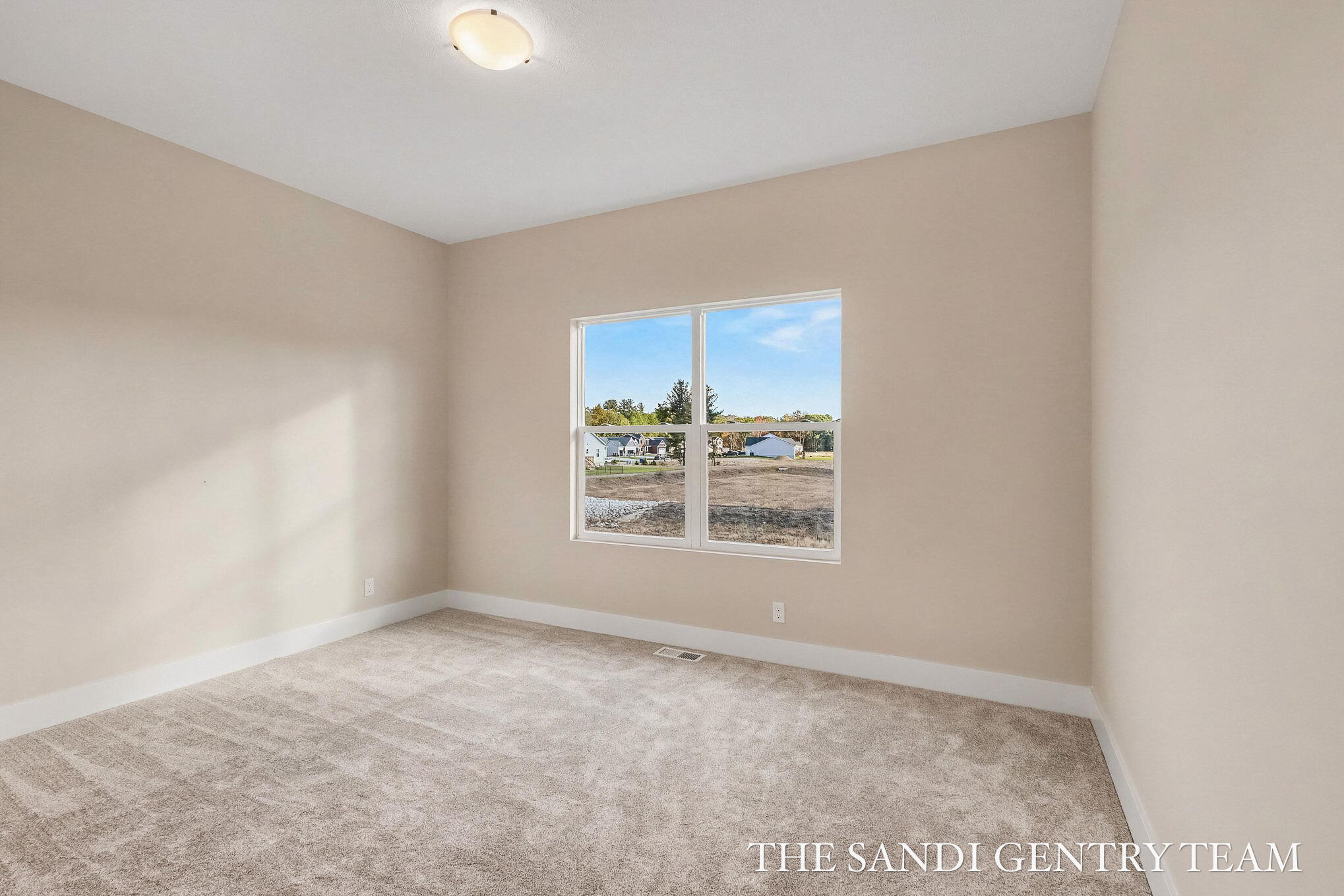 2489 Gray Wolf Way Muskegon MI 49444