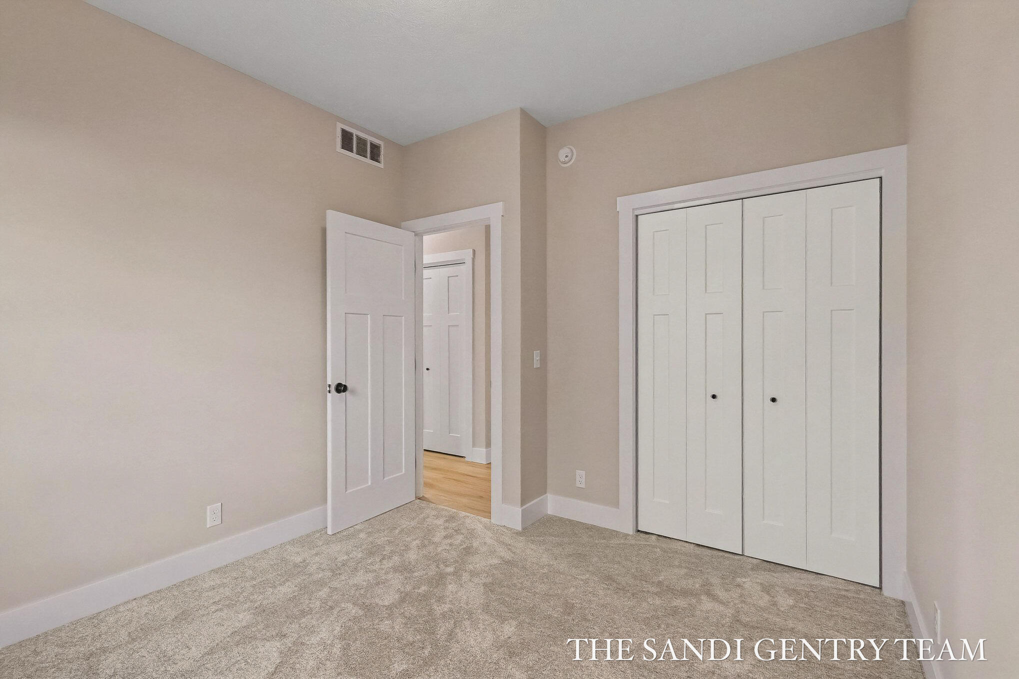 2489 Gray Wolf Way Muskegon MI 49444