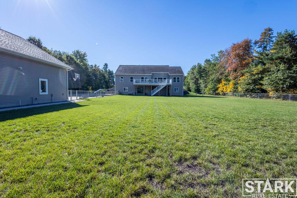 2320 E Mount Garfield Road Muskegon MI 49444