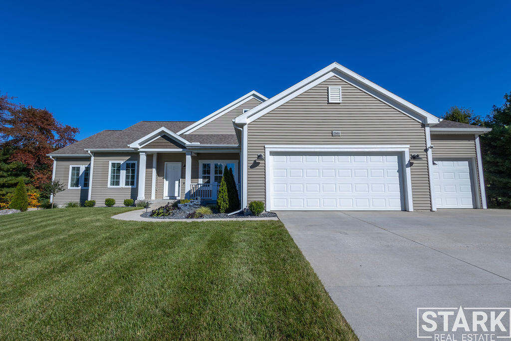 2320 E Mount Garfield Road Muskegon MI 49444