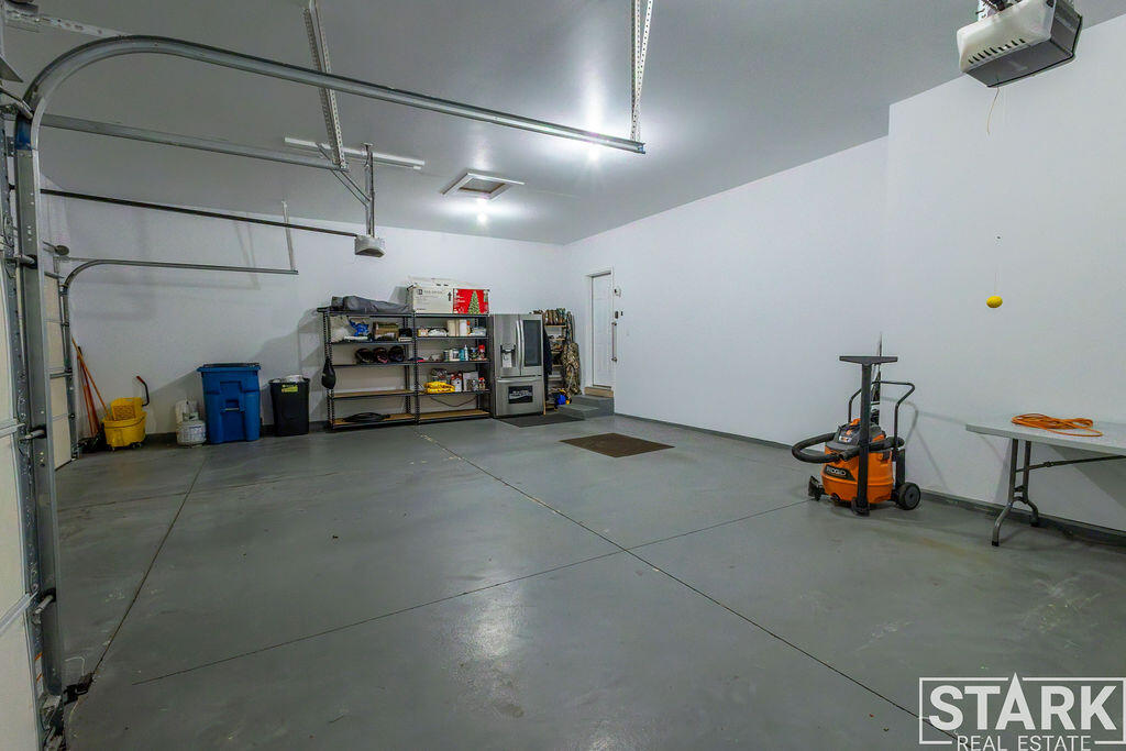 2320 E Mount Garfield Road Muskegon MI 49444