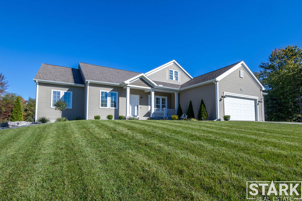 2320 E Mount Garfield Road Muskegon MI 49444