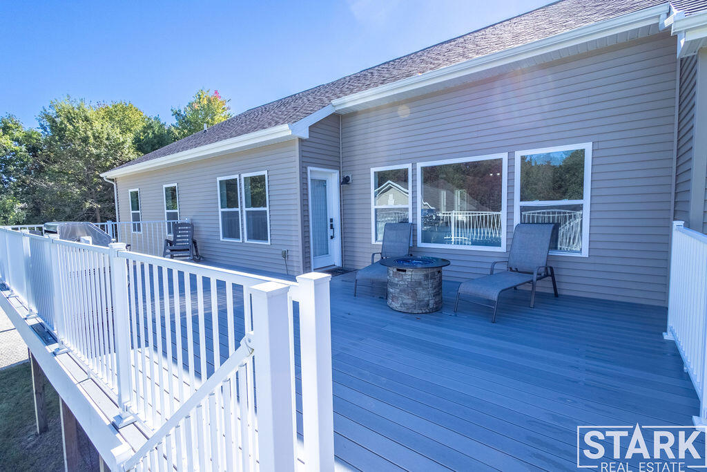 2320 E Mount Garfield Road Muskegon MI 49444