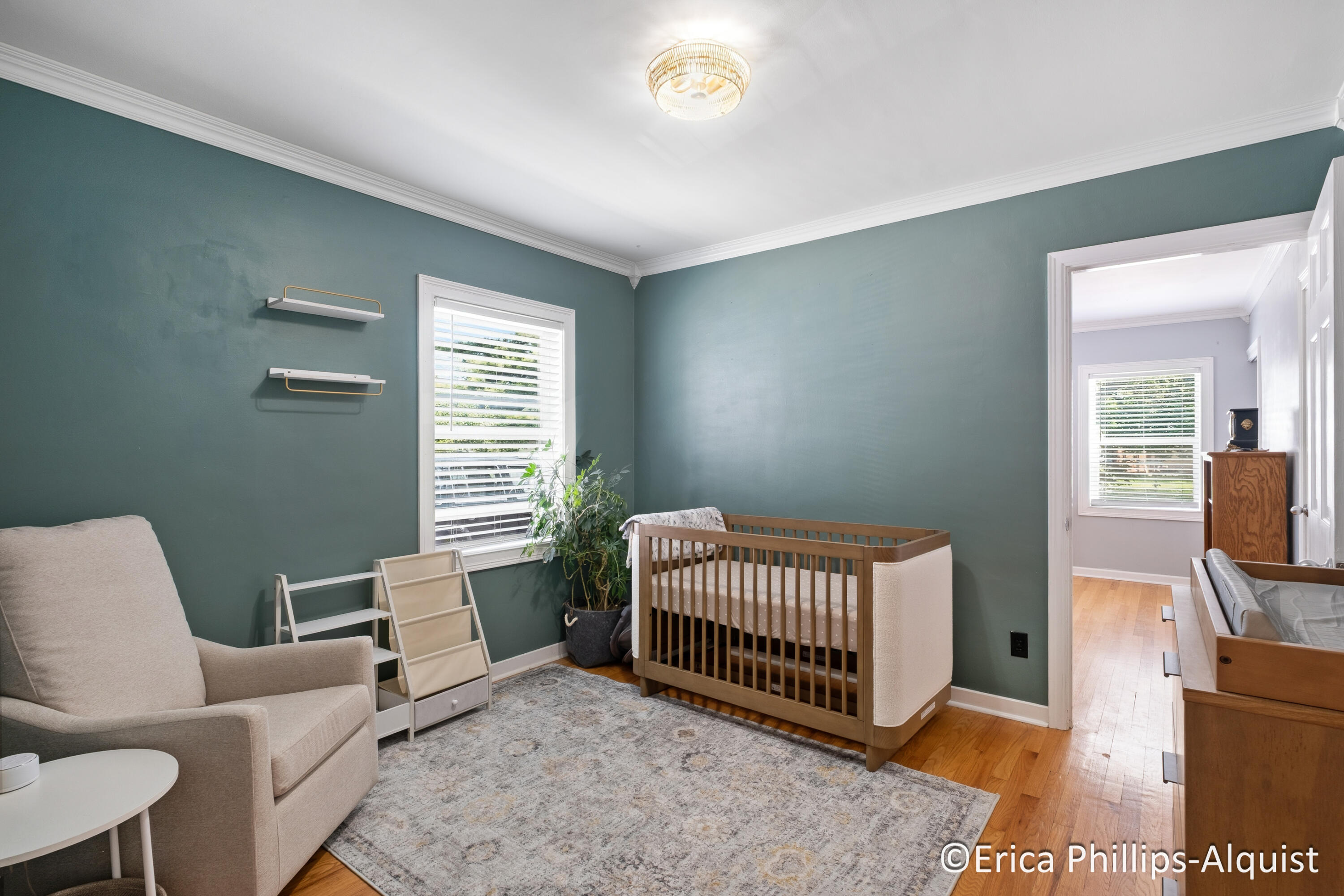 2142 Emerald Avenue NE Grand Rapids MI 49505