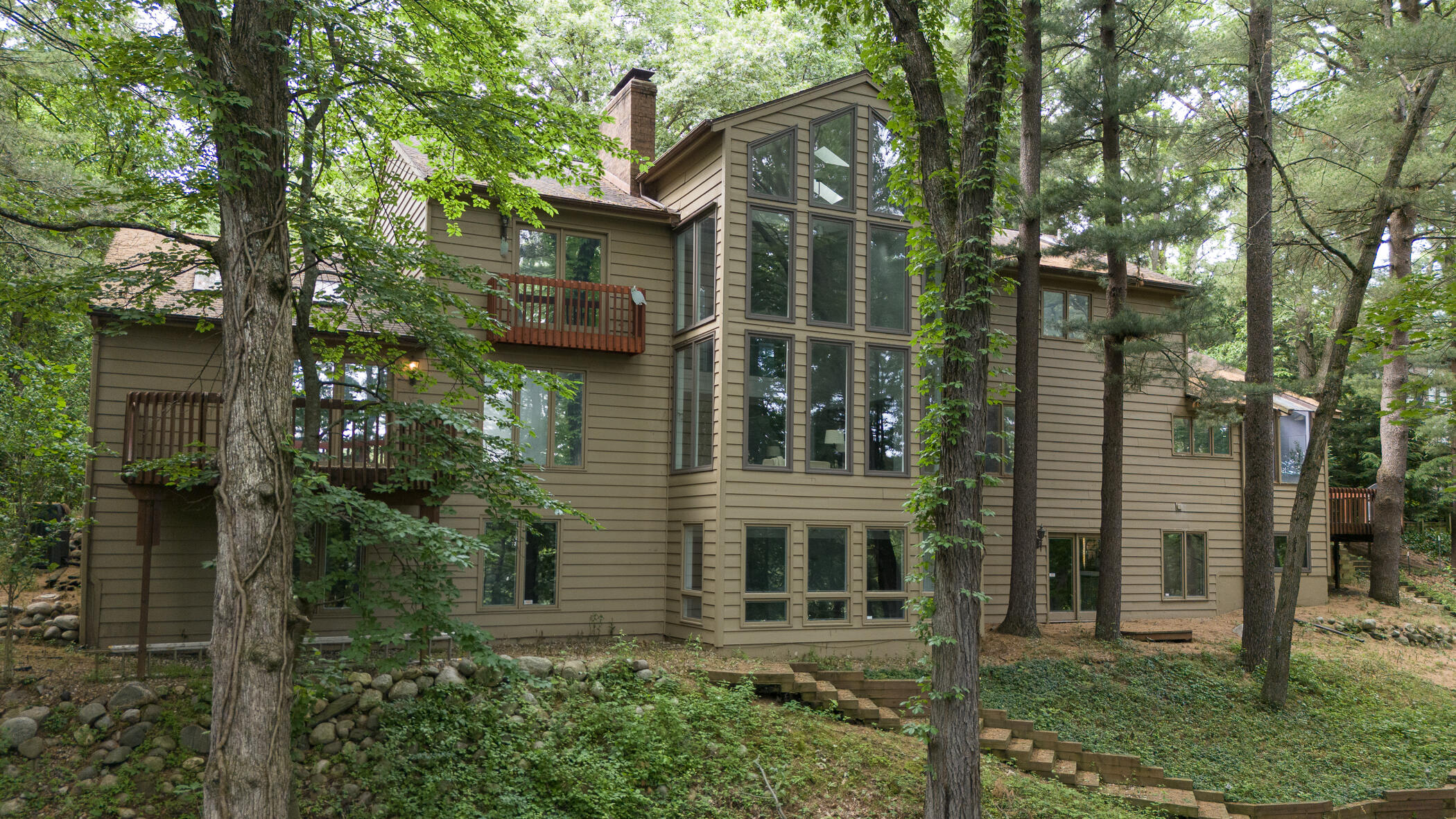 7129 Lakeridge Place Kalamazoo MI 49009