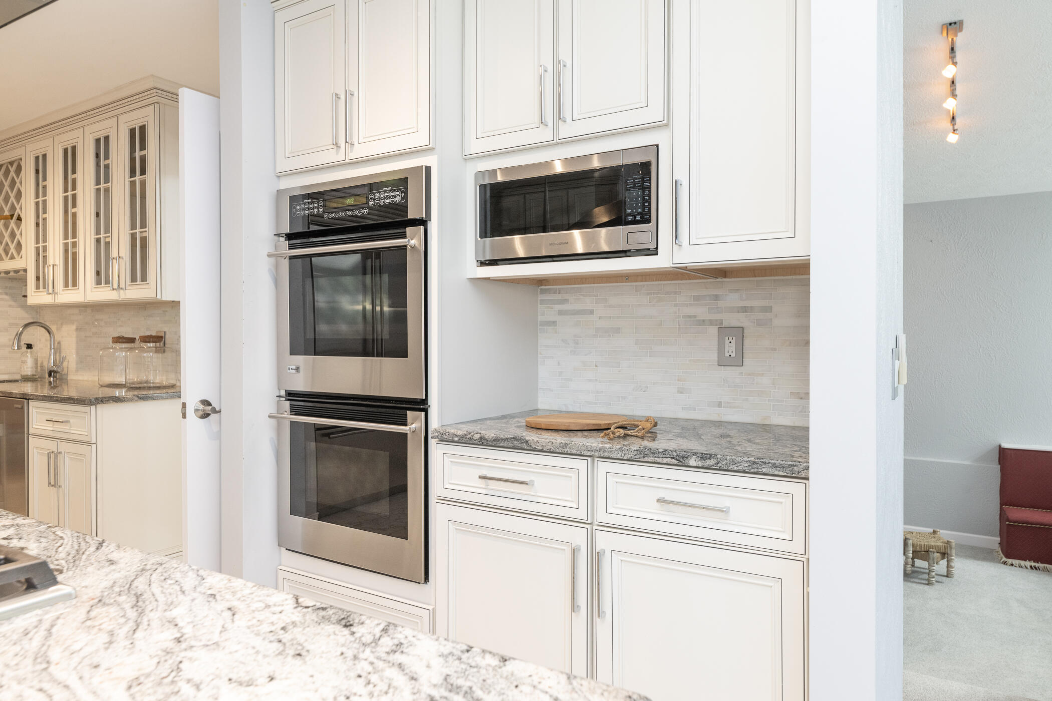 7129 Lakeridge Place Kalamazoo MI 49009