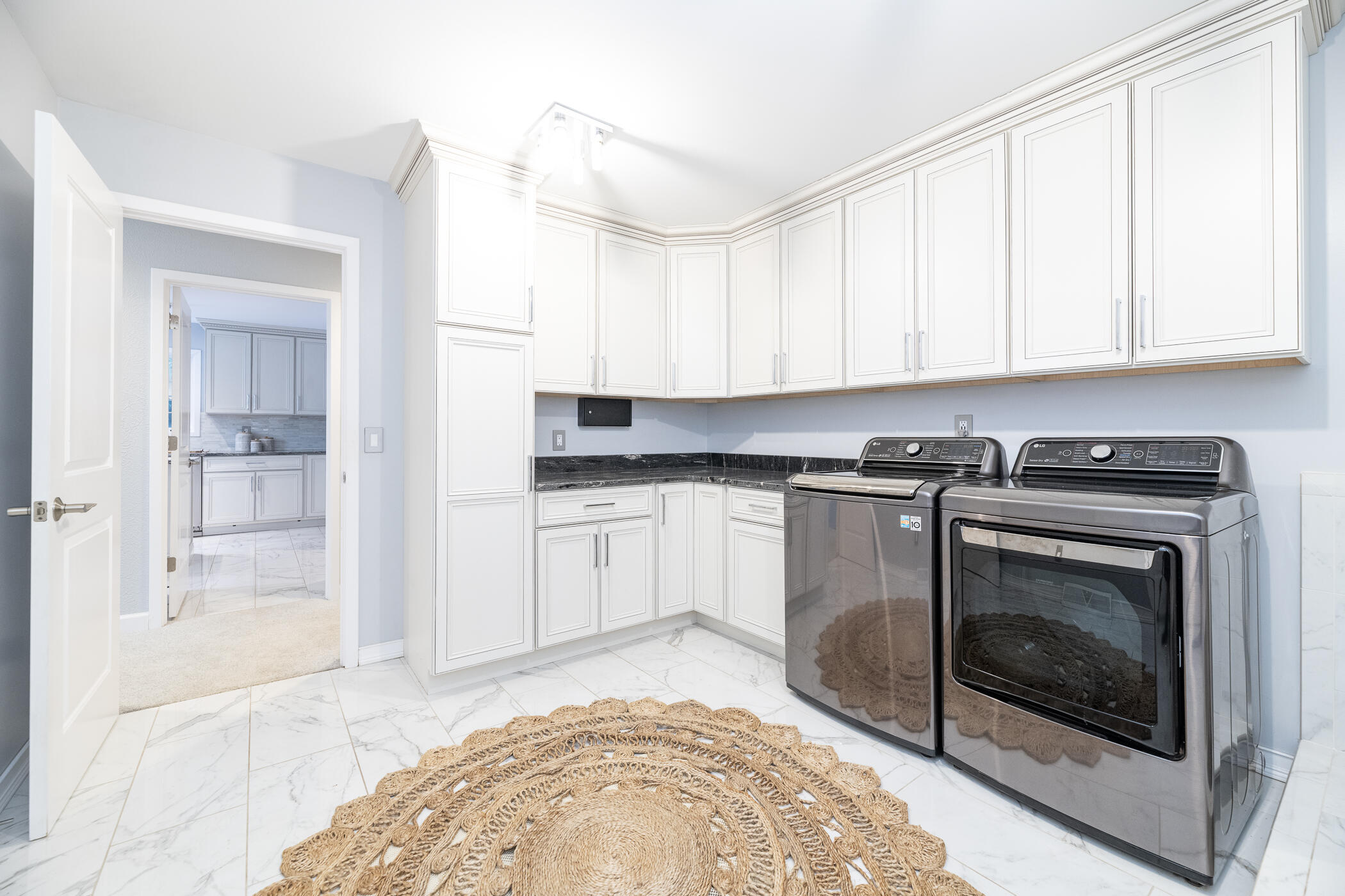7129 Lakeridge Place Kalamazoo MI 49009