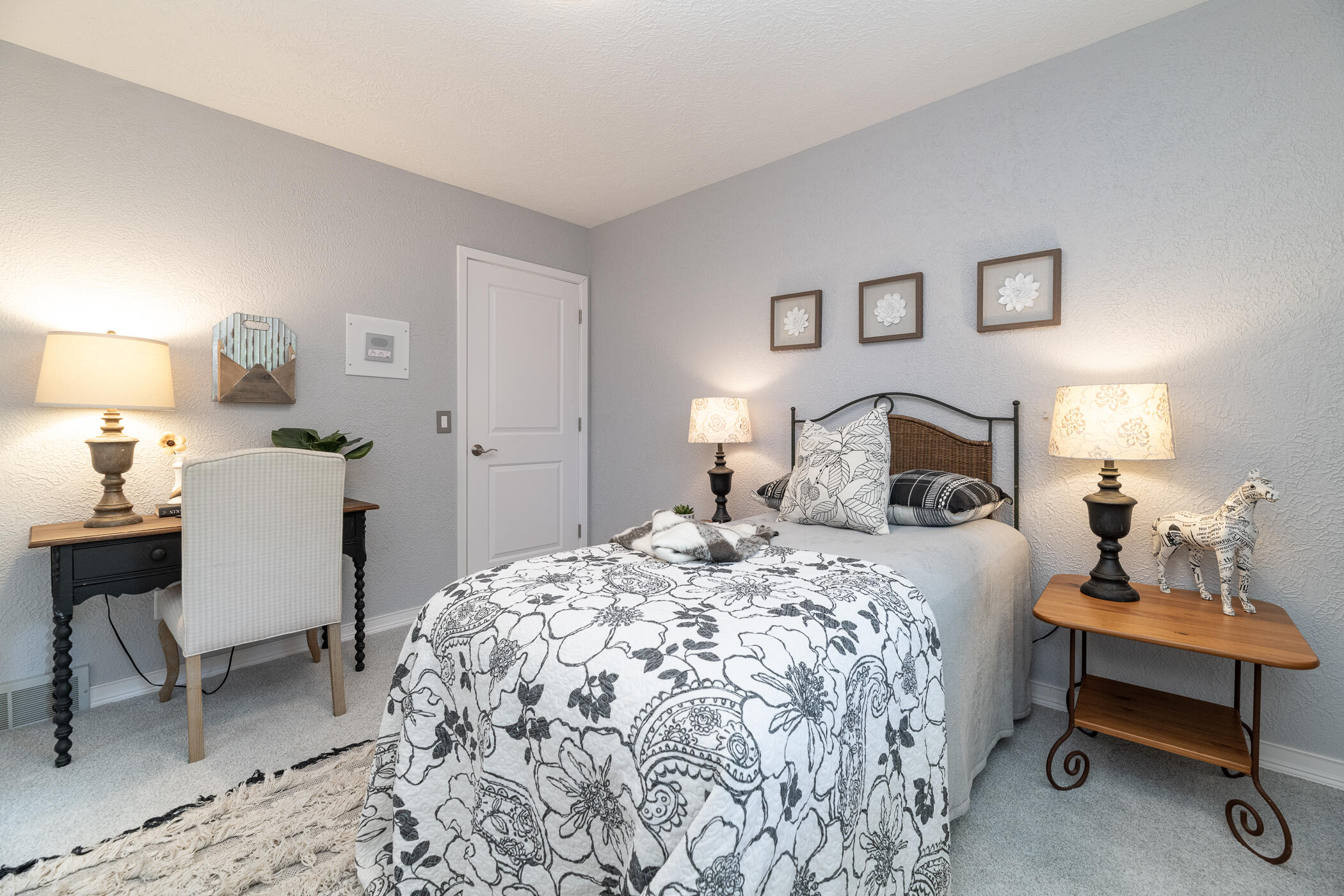 7129 Lakeridge Place Kalamazoo MI 49009