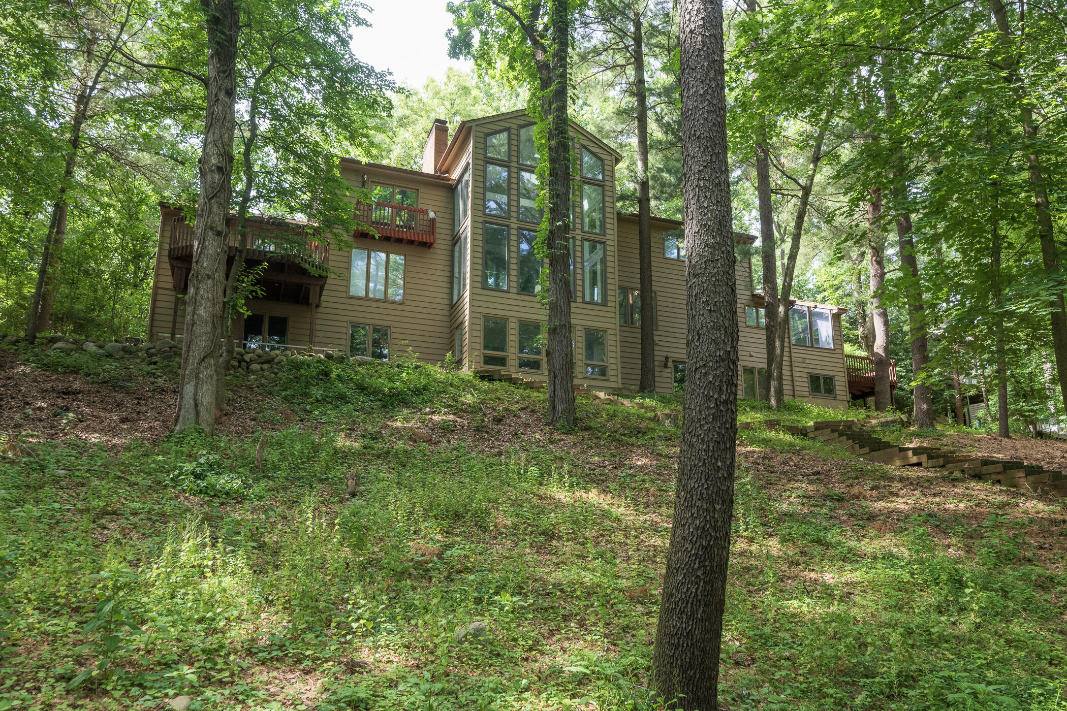7129 Lakeridge Place Kalamazoo MI 49009