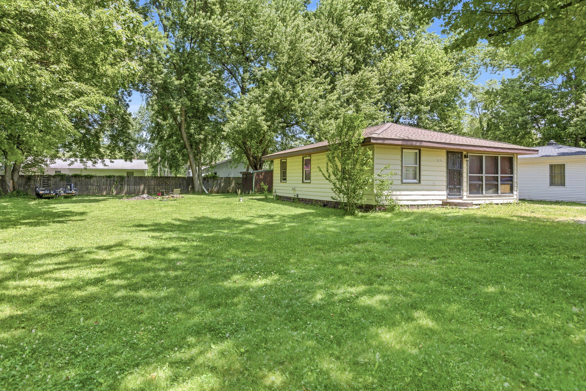 7275 Helen Coloma MI 49038