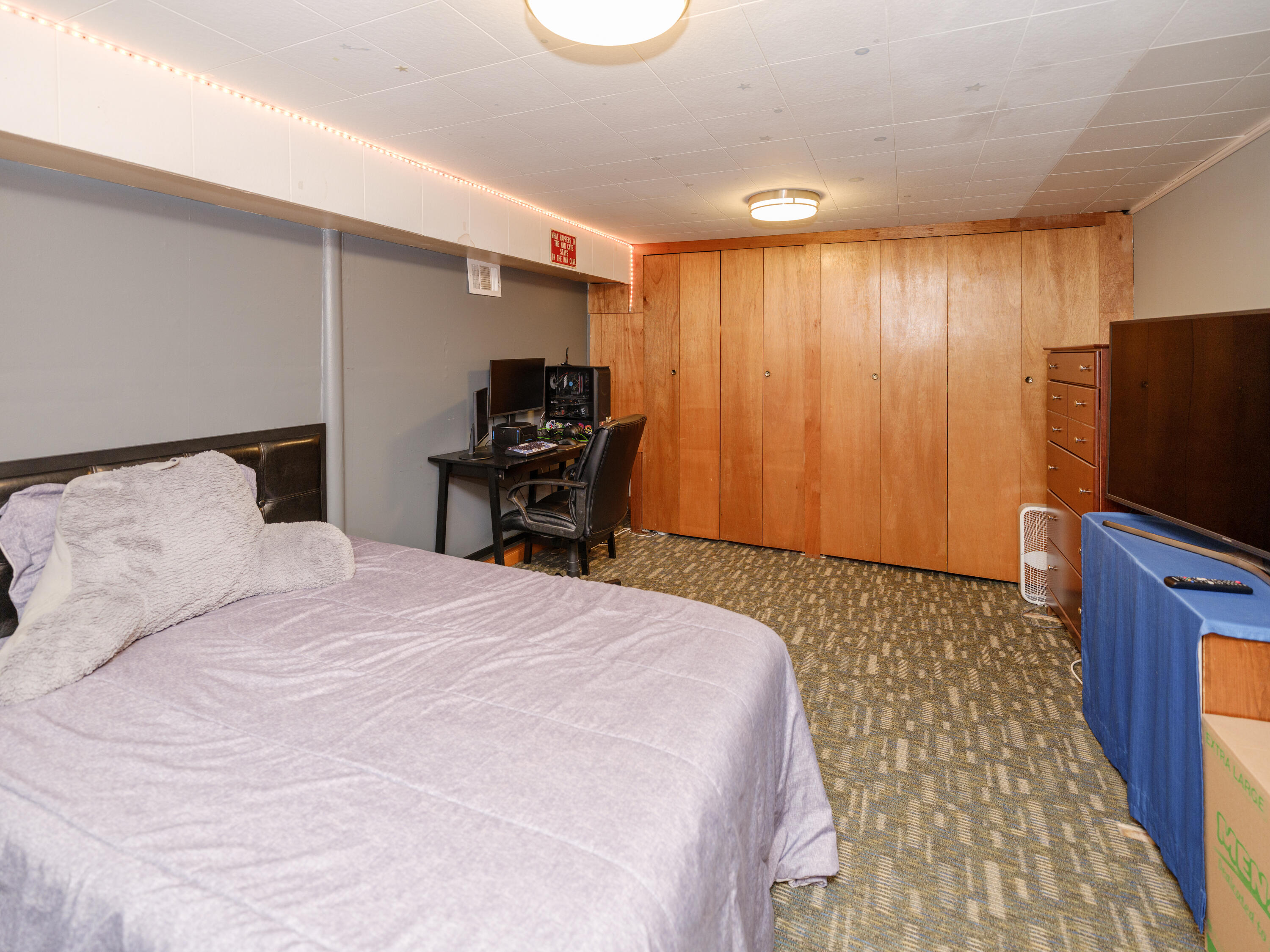1622 Homecrest Avenue Kalamazoo MI 49001