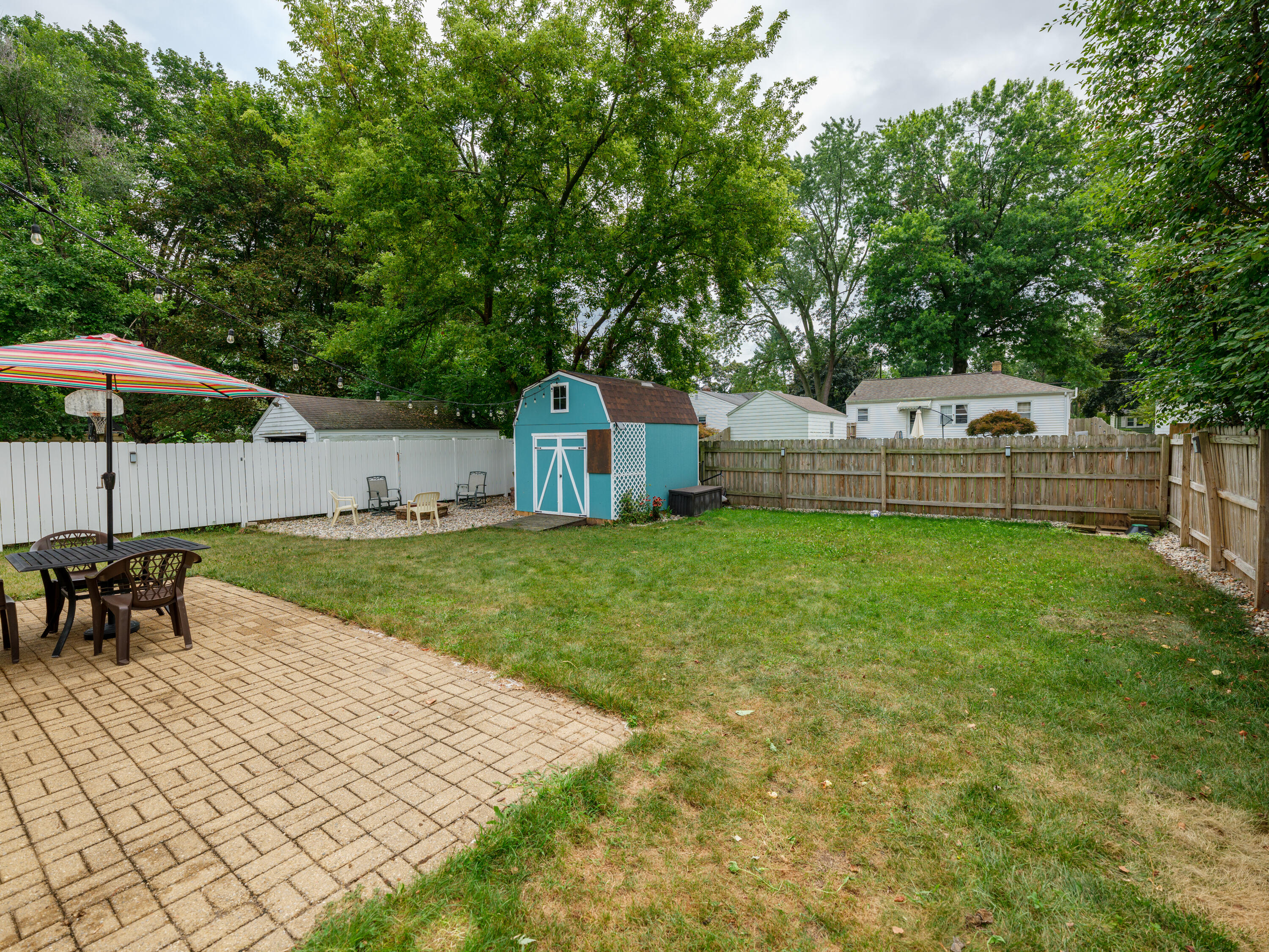 1622 Homecrest Avenue Kalamazoo MI 49001