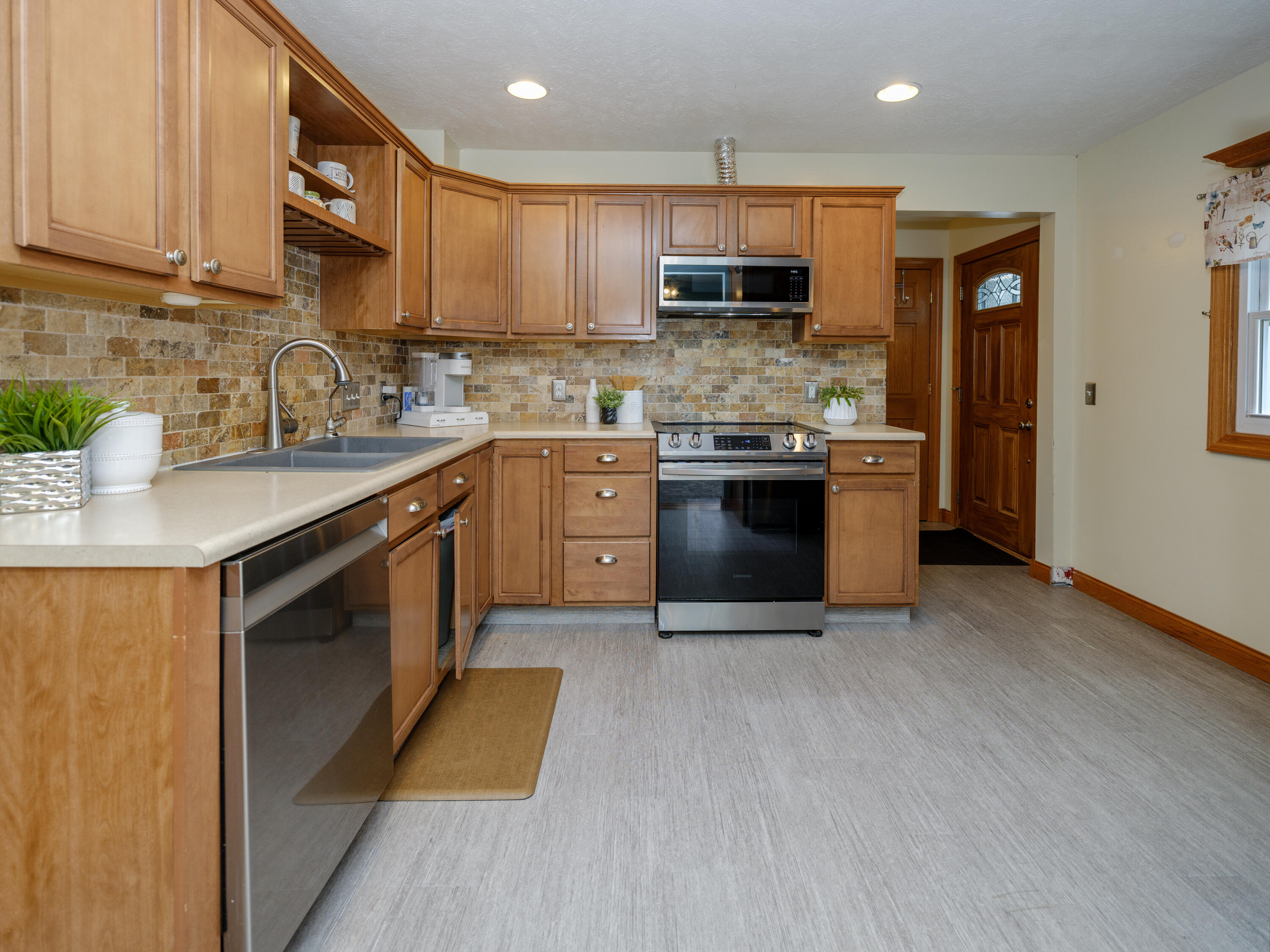 1622 Homecrest Avenue Kalamazoo MI 49001