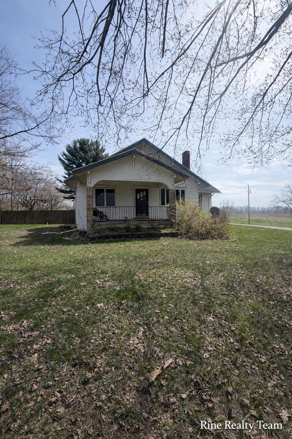 1091 N Benton Center Road Benton Harbor MI 49022
