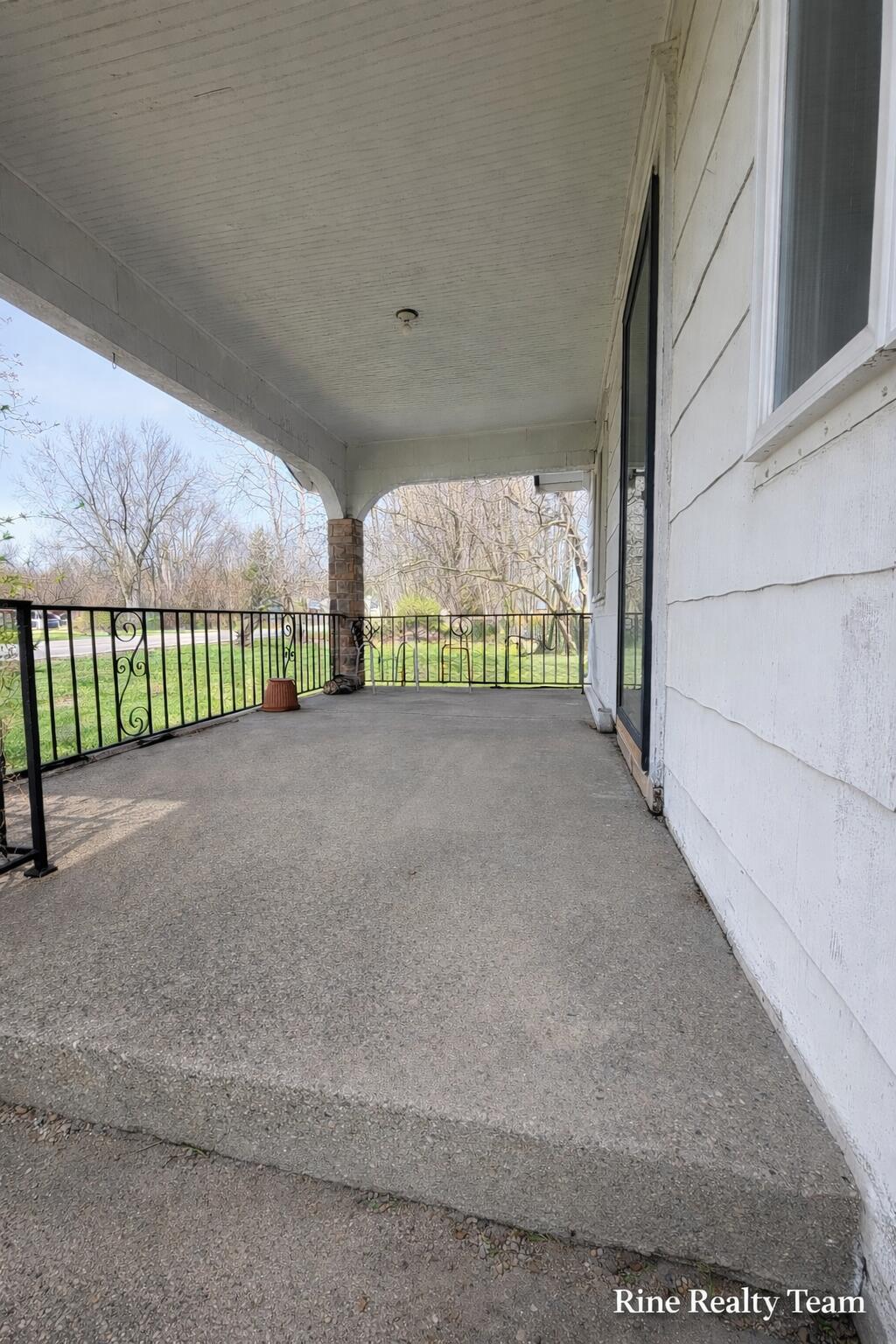 1091 N Benton Center Road Benton Harbor MI 49022