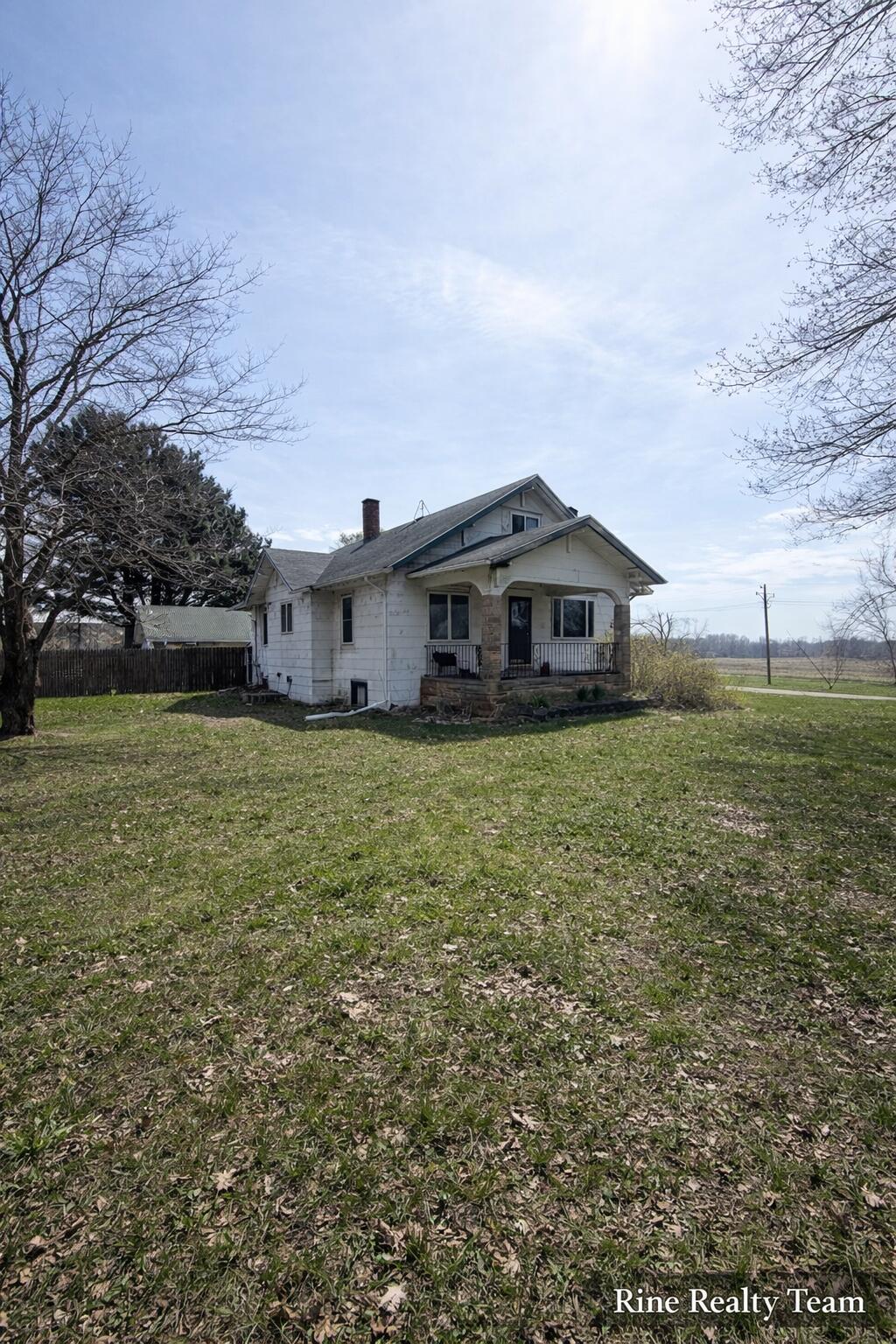 1091 N Benton Center Road Benton Harbor MI 49022