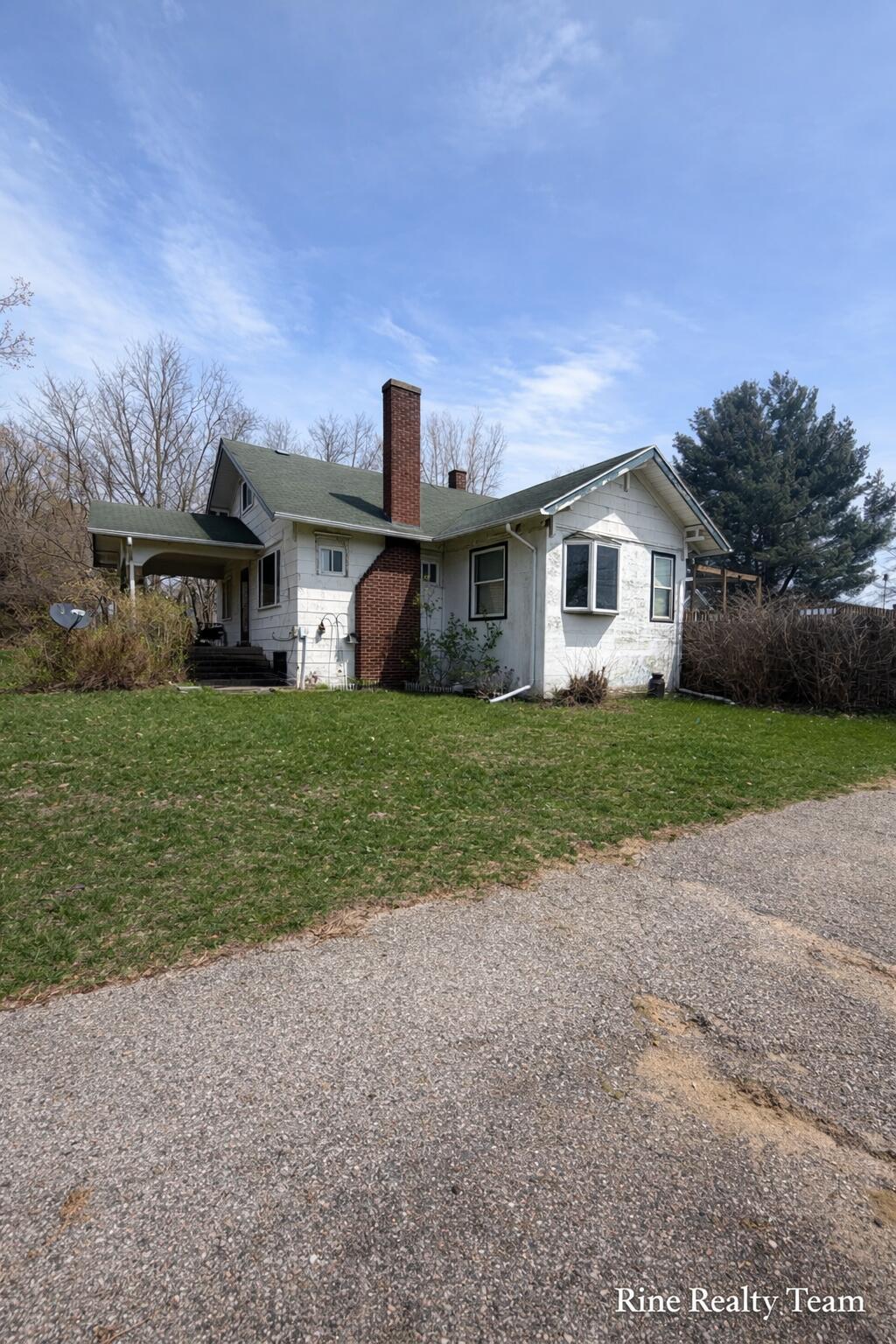 1091 N Benton Center Road Benton Harbor MI 49022