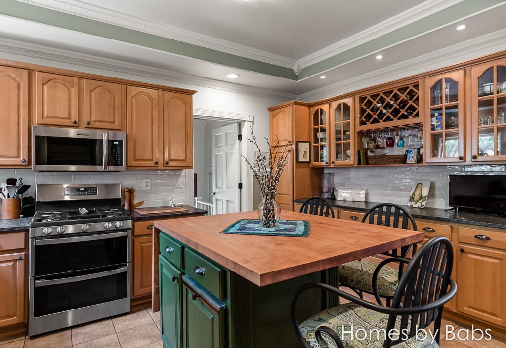 2027 Bourdon Street Muskegon MI 49441