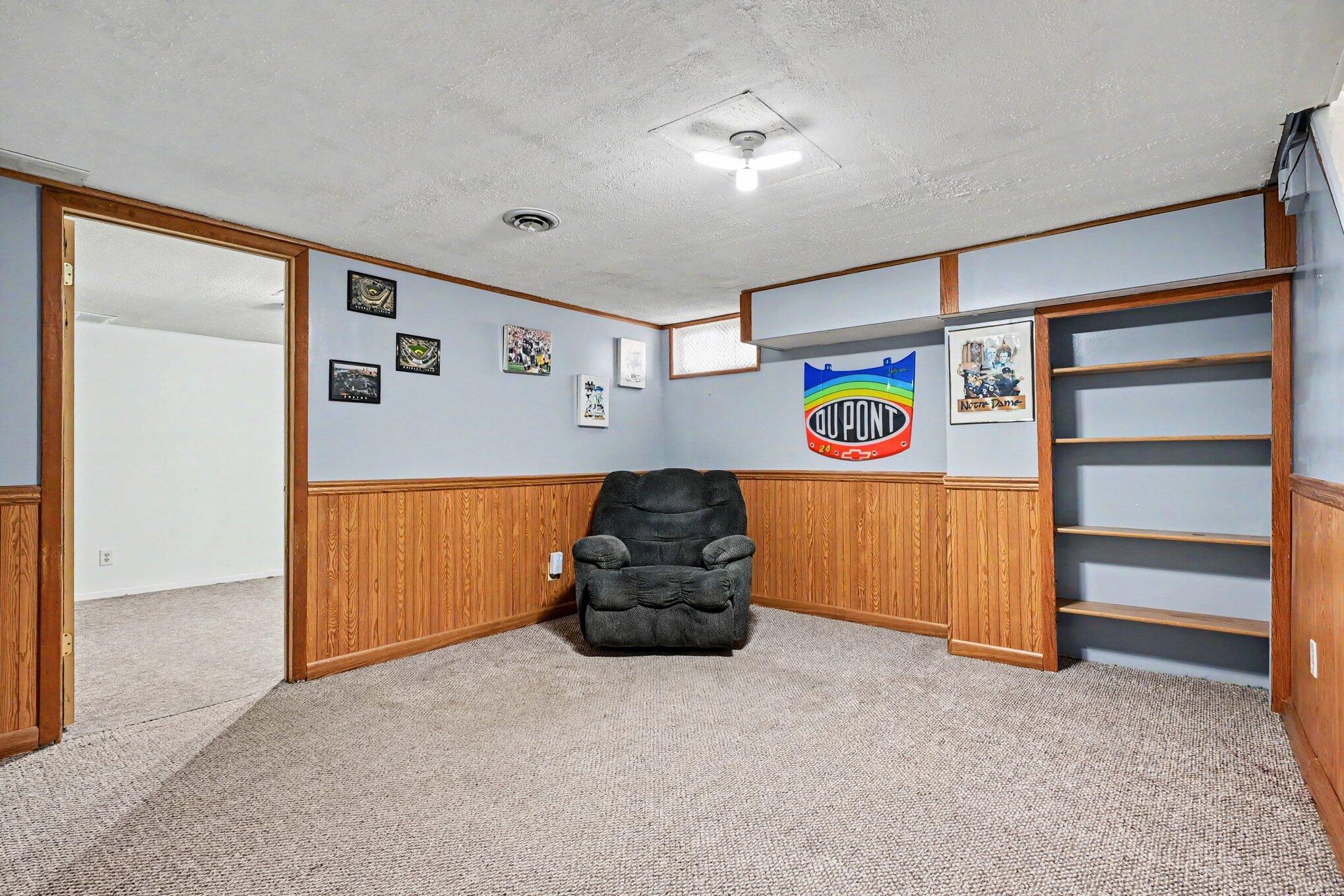 2402 S 3rd Street Niles MI 49120