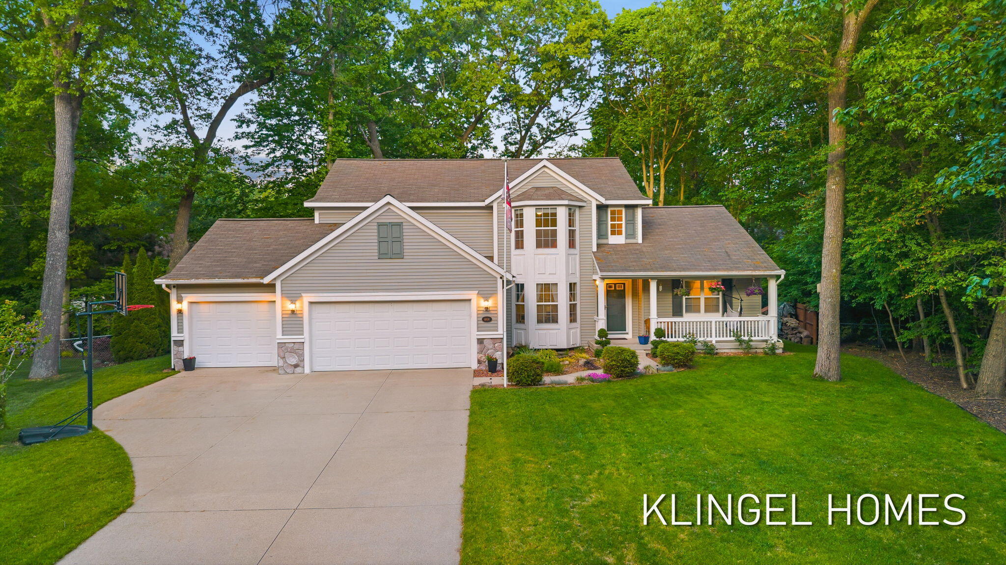 14936 Woodacre Court Grand Haven MI 49417